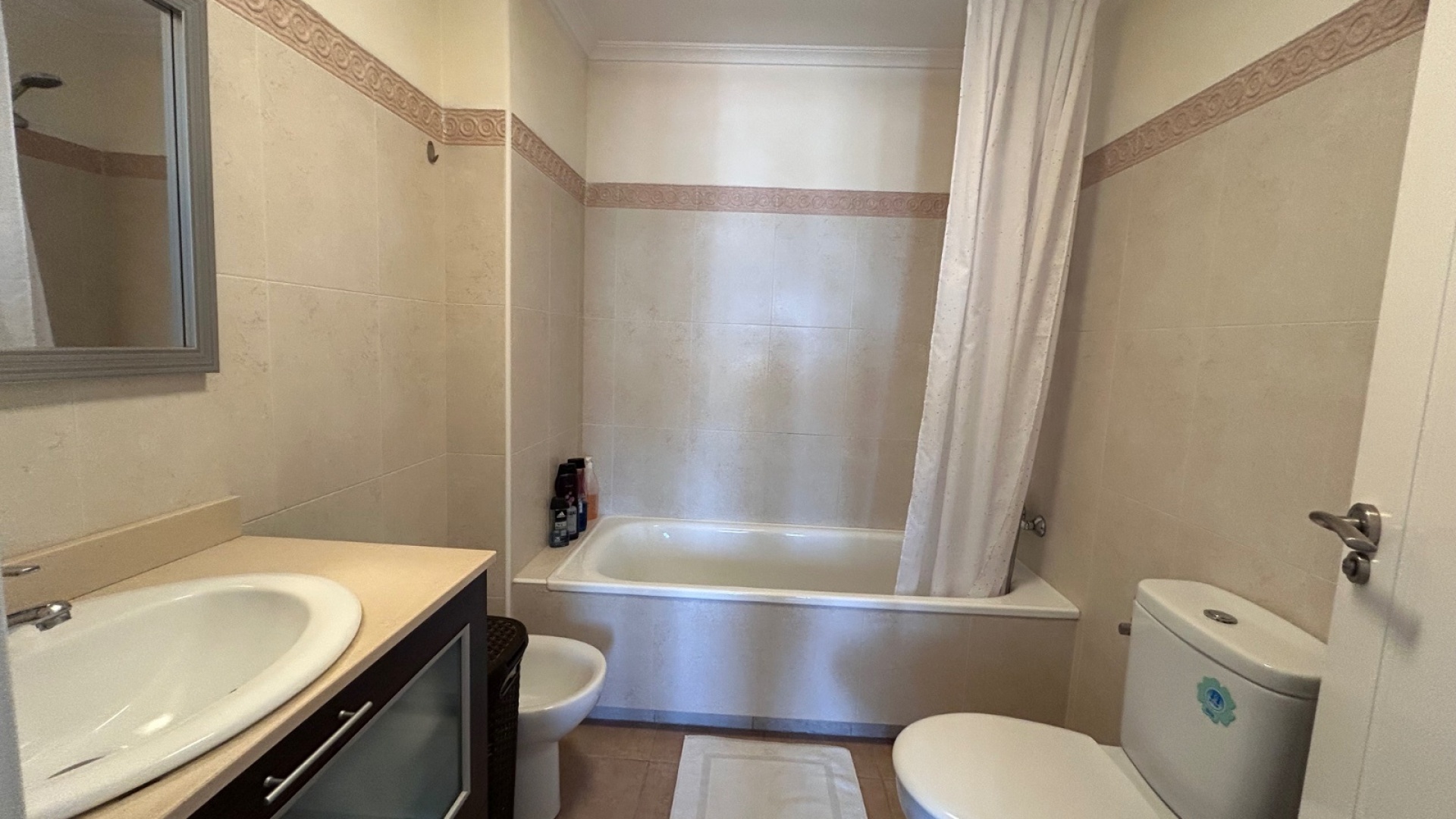 Resale - Apartment - Jacarilla