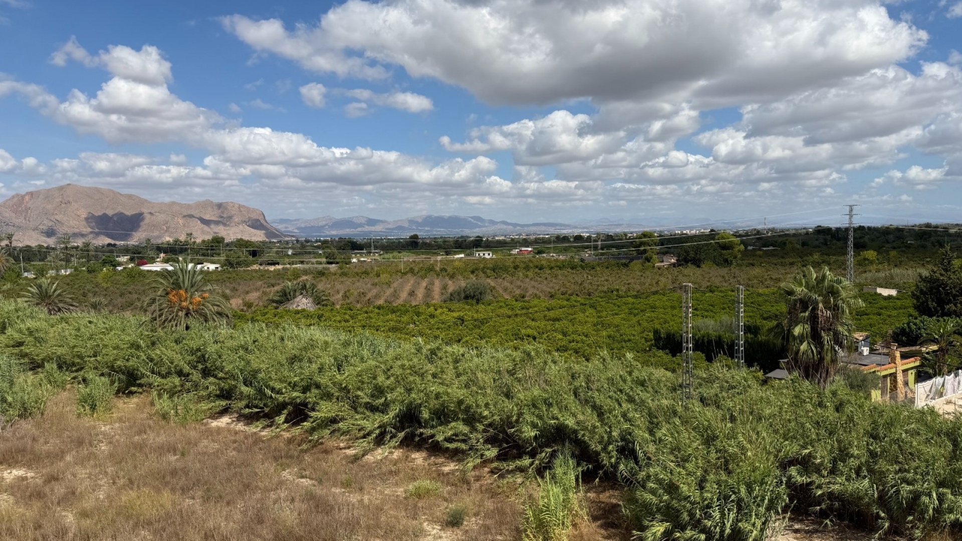 Resale - Apartment - Jacarilla