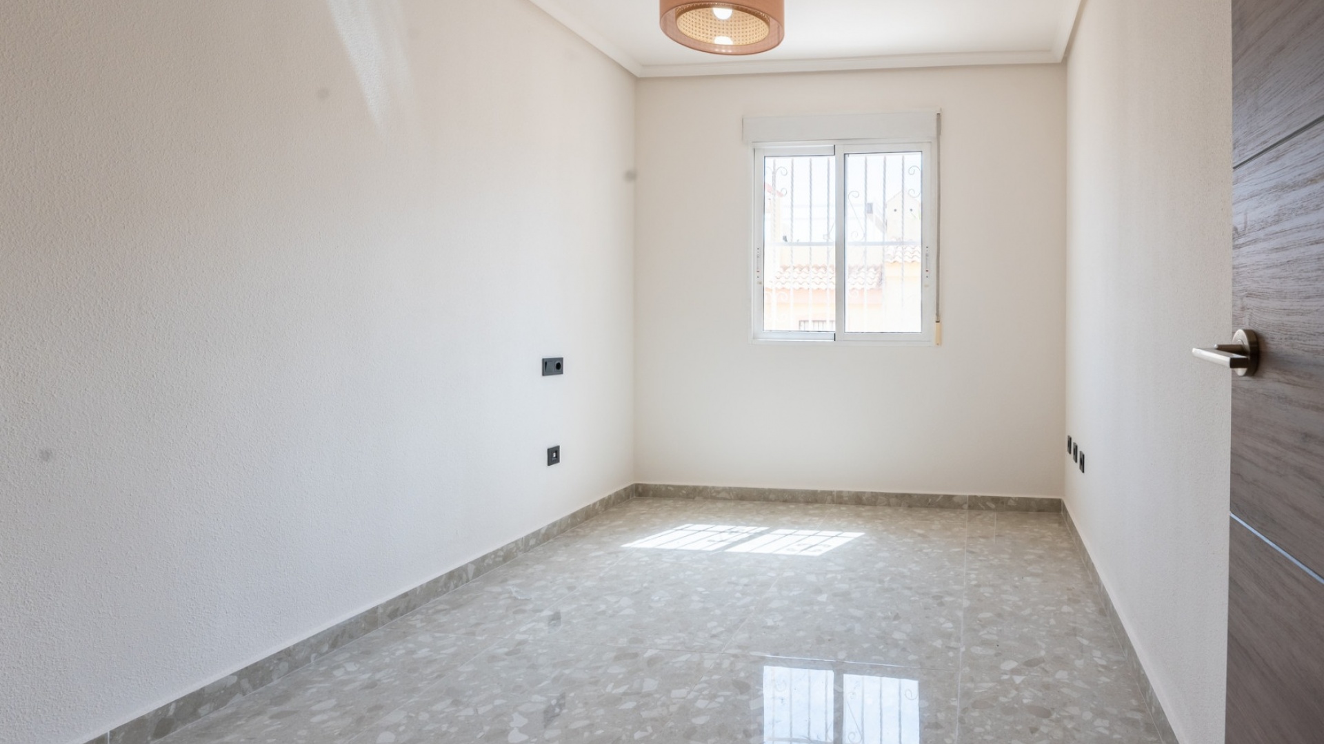 Resale - Apartment - La Florida  - La Florida