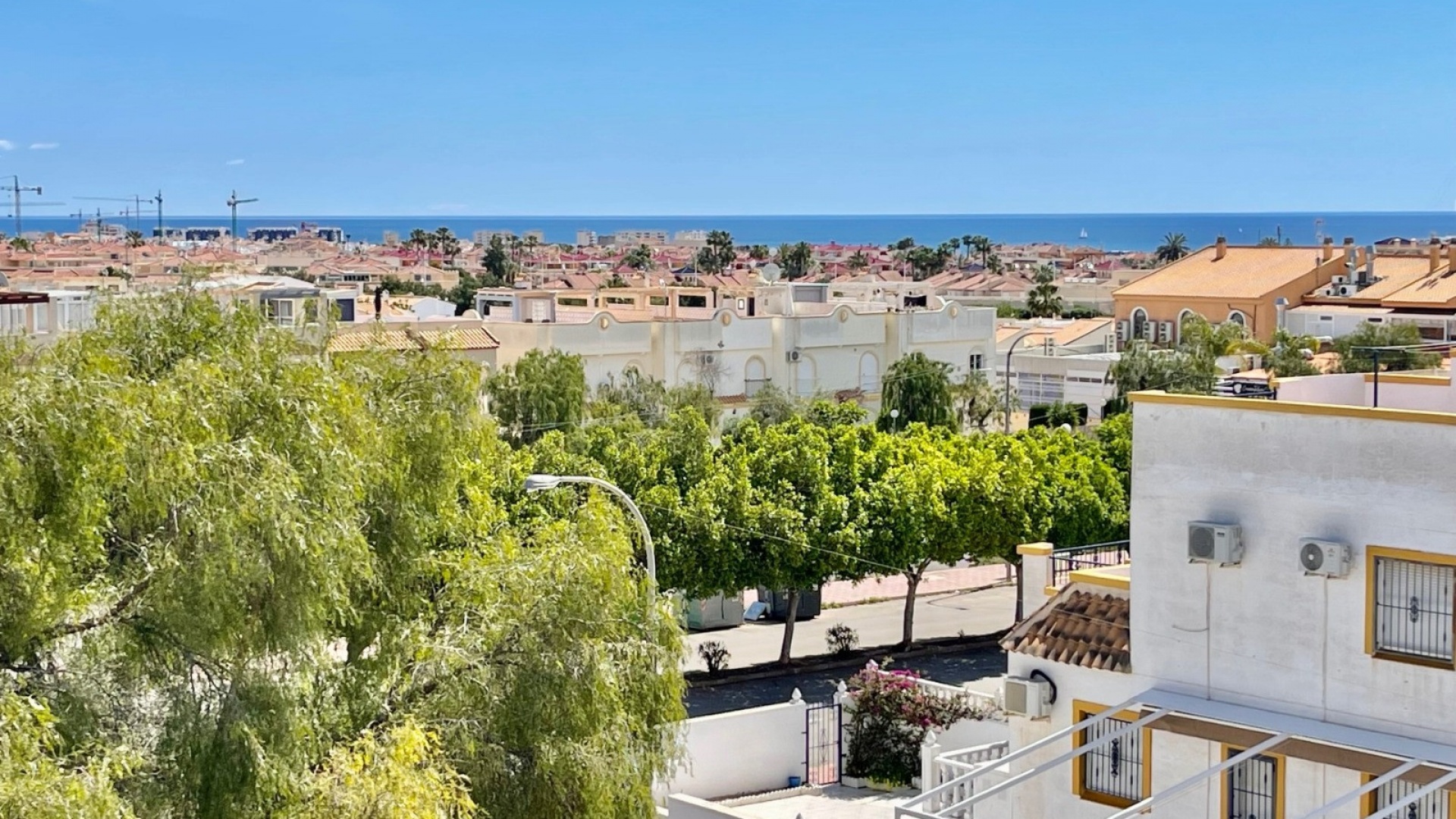 Resale - Apartment - La Florida  - La Florida