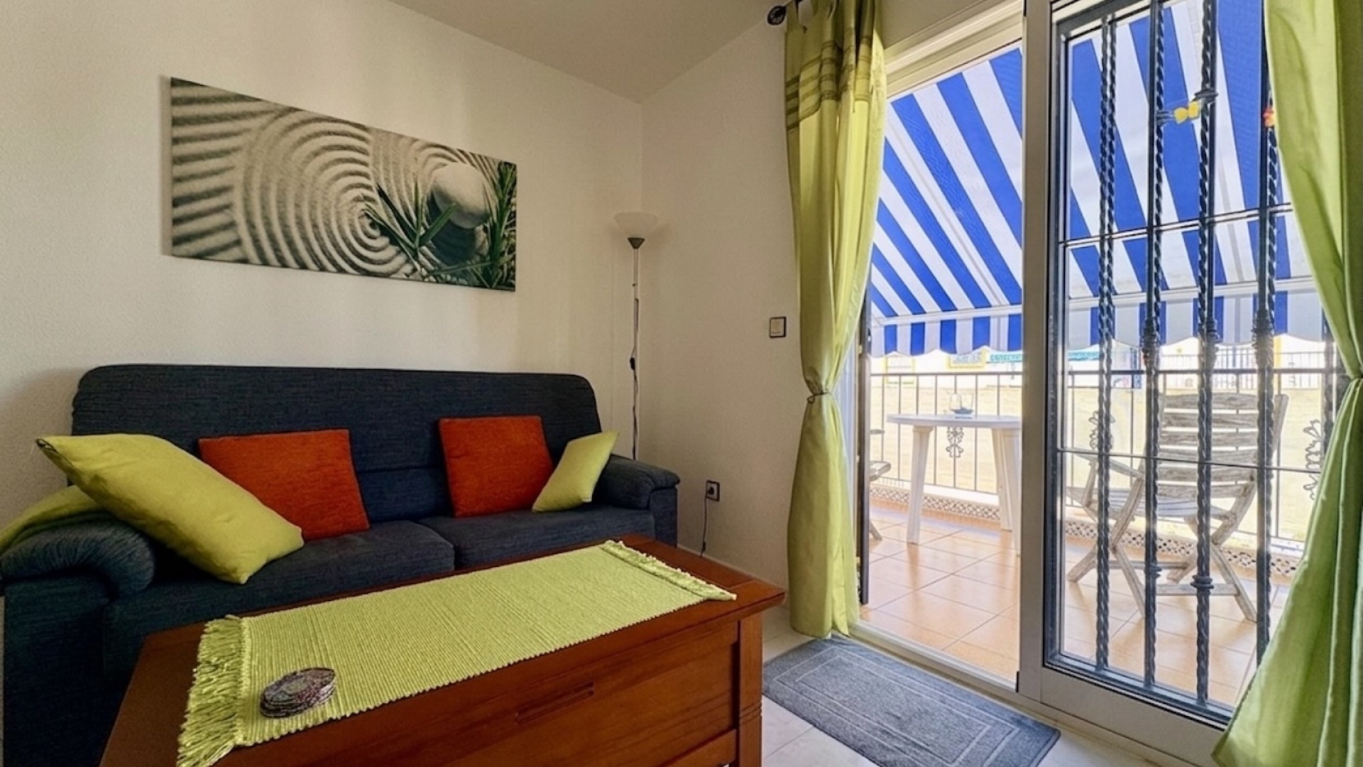 Resale - Apartment - La Florida  - La Florida
