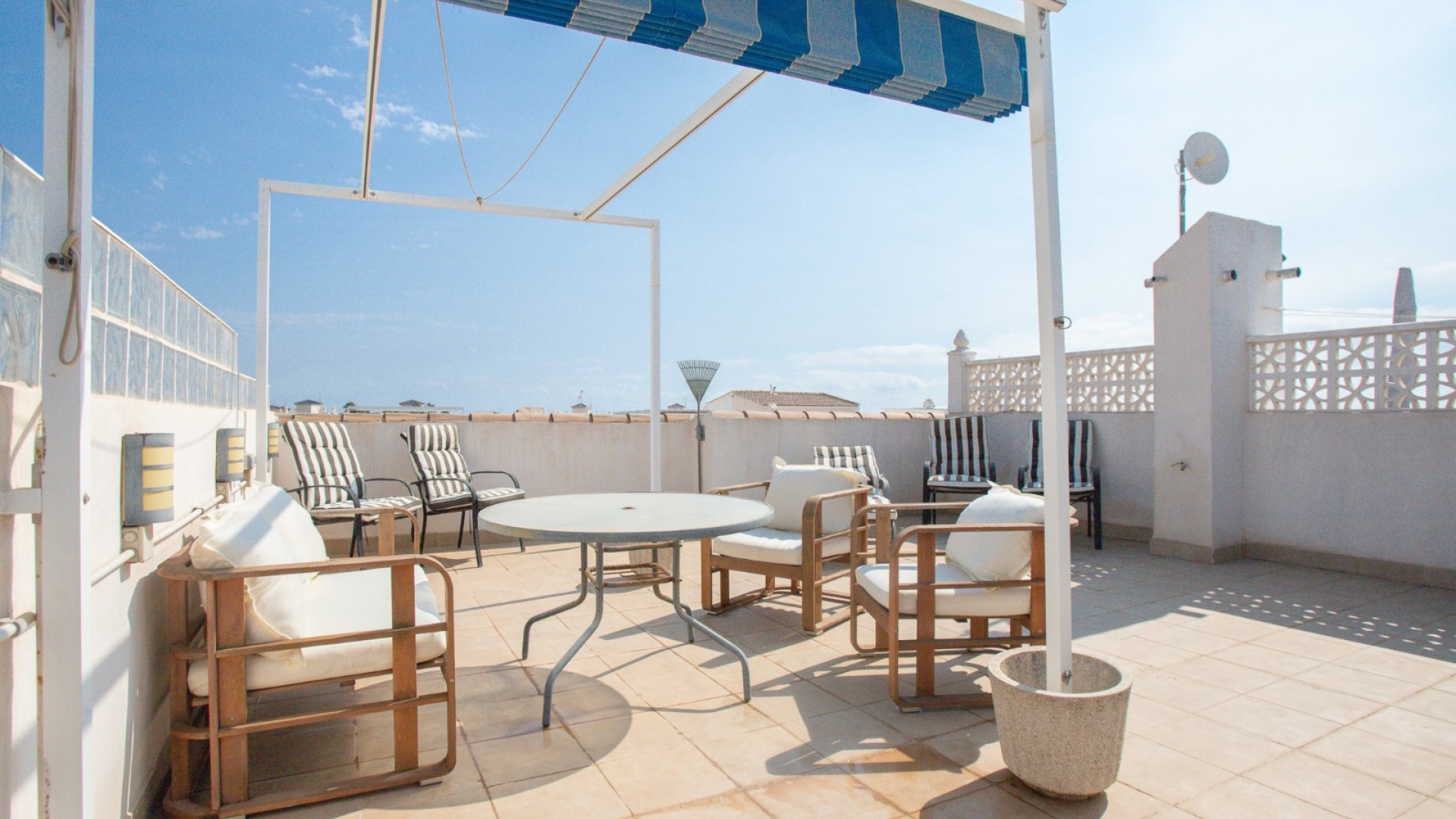 Resale - Apartment - La Florida  - La Florida