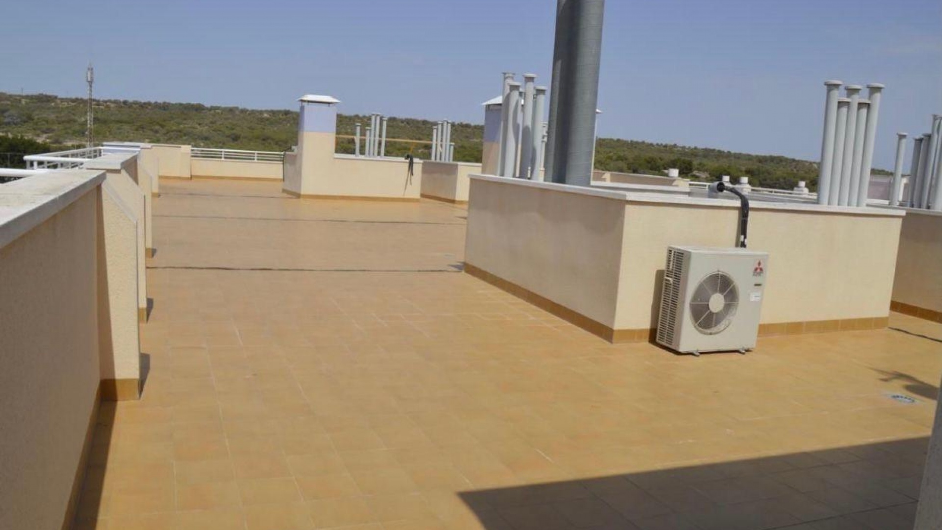 Resale - Apartment - La Marina