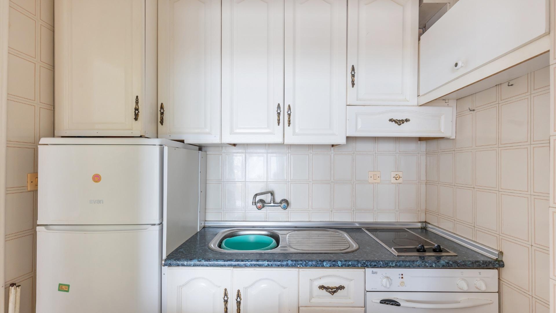 Resale - Apartment - La Mata - 1st Line to the Sea