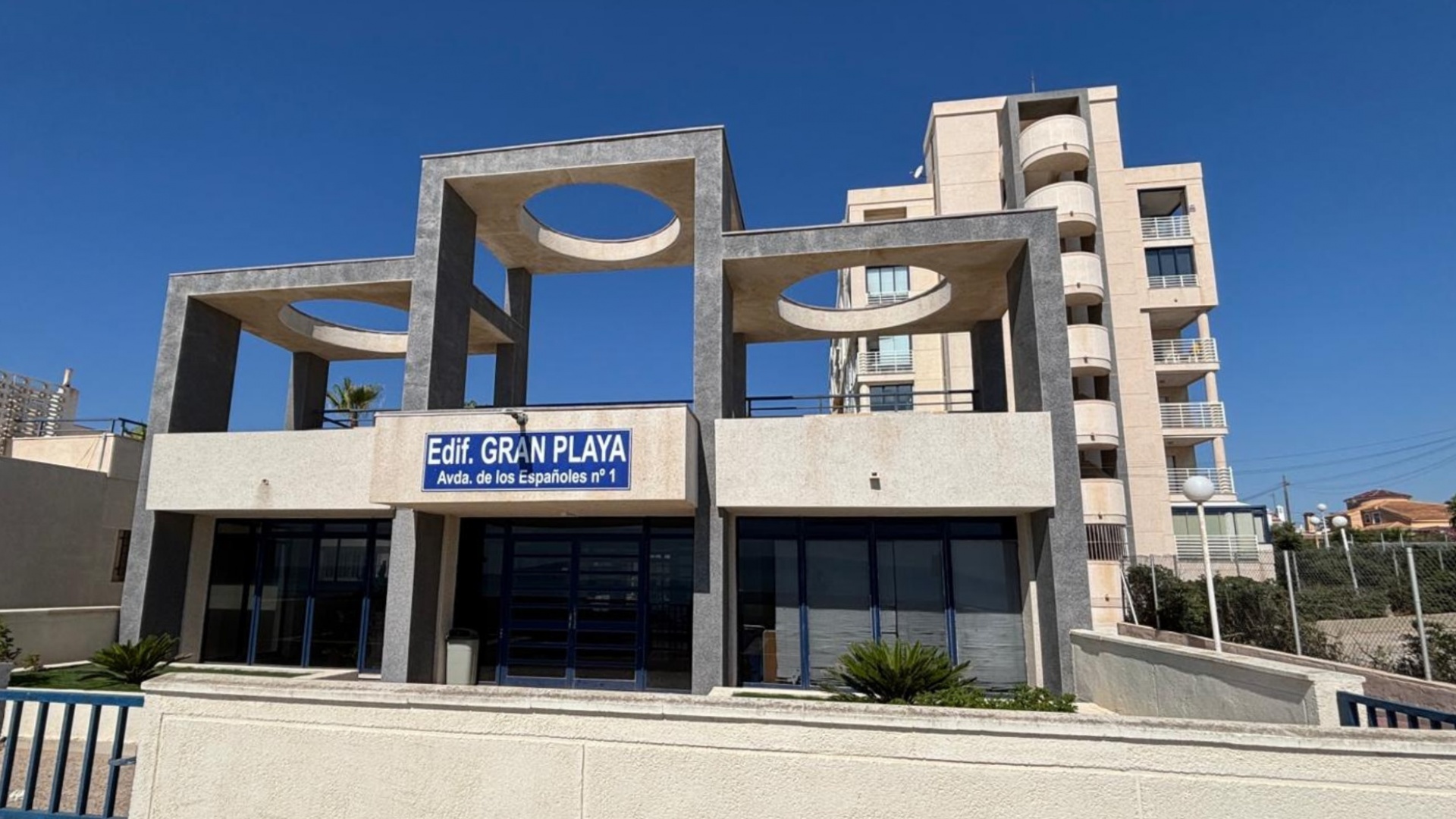 Resale - Apartment - La Mata - 1st Line to the Sea