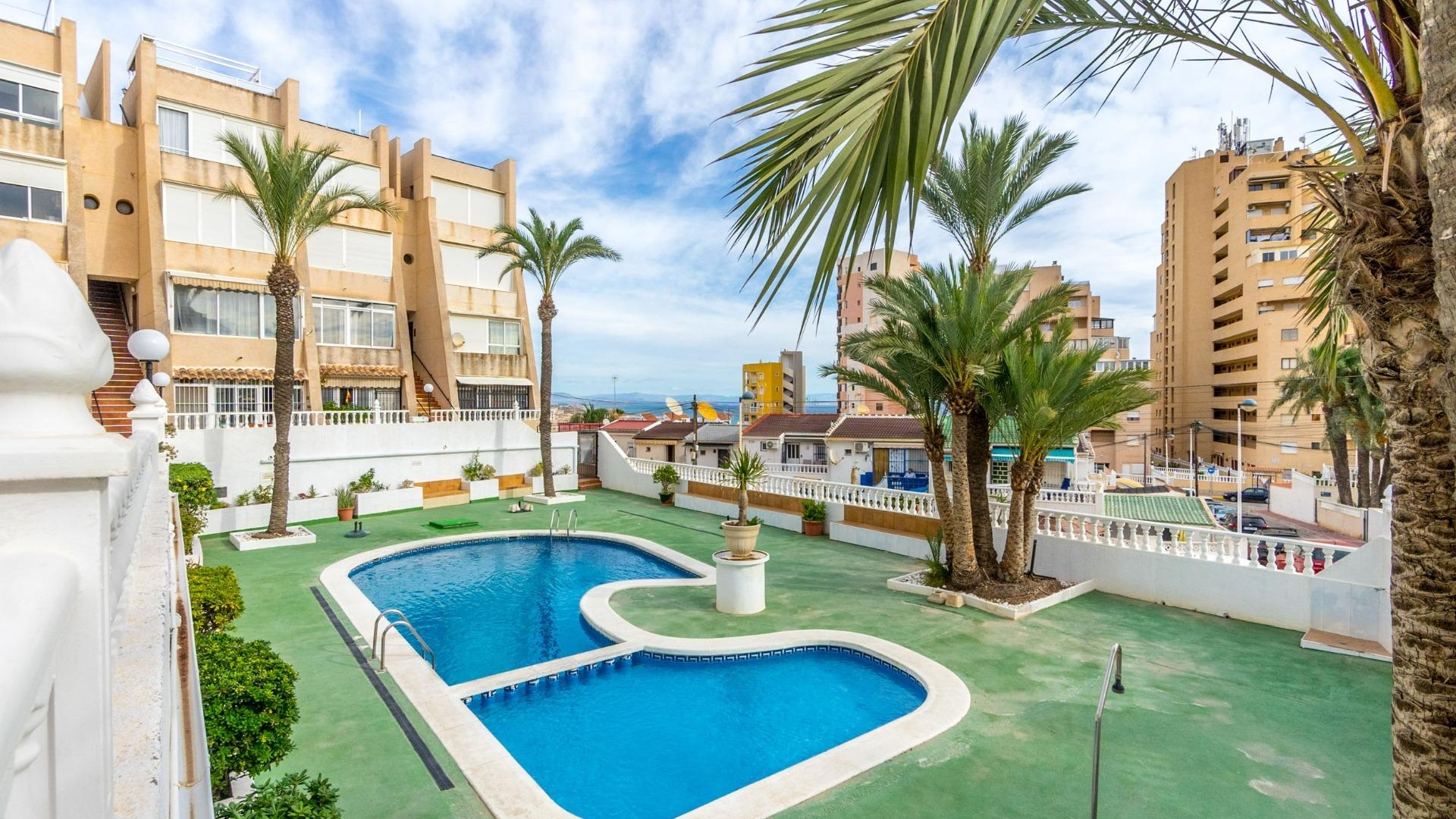 Resale - Apartment - La Mata - cabo cervera