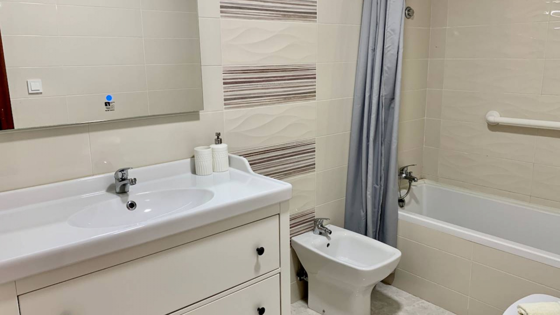 Resale - Apartment - La Mata