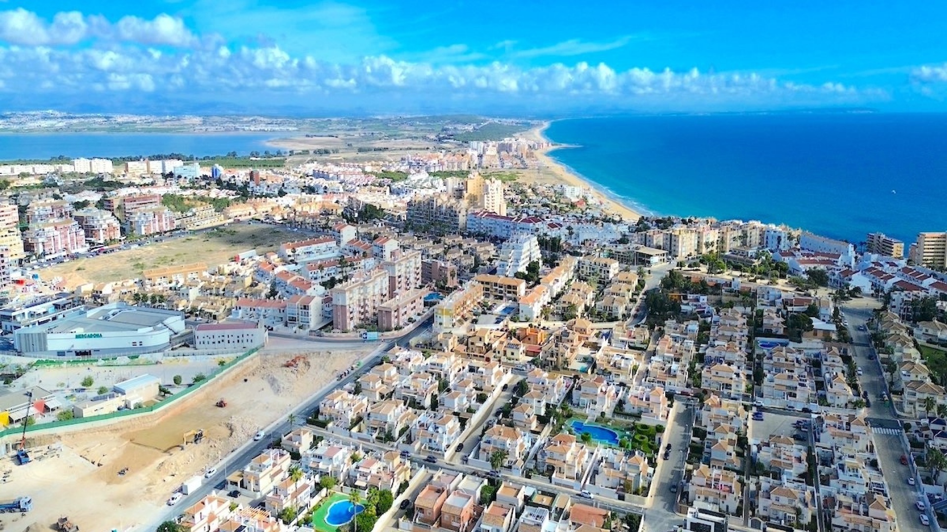 Resale - Apartment - La Mata