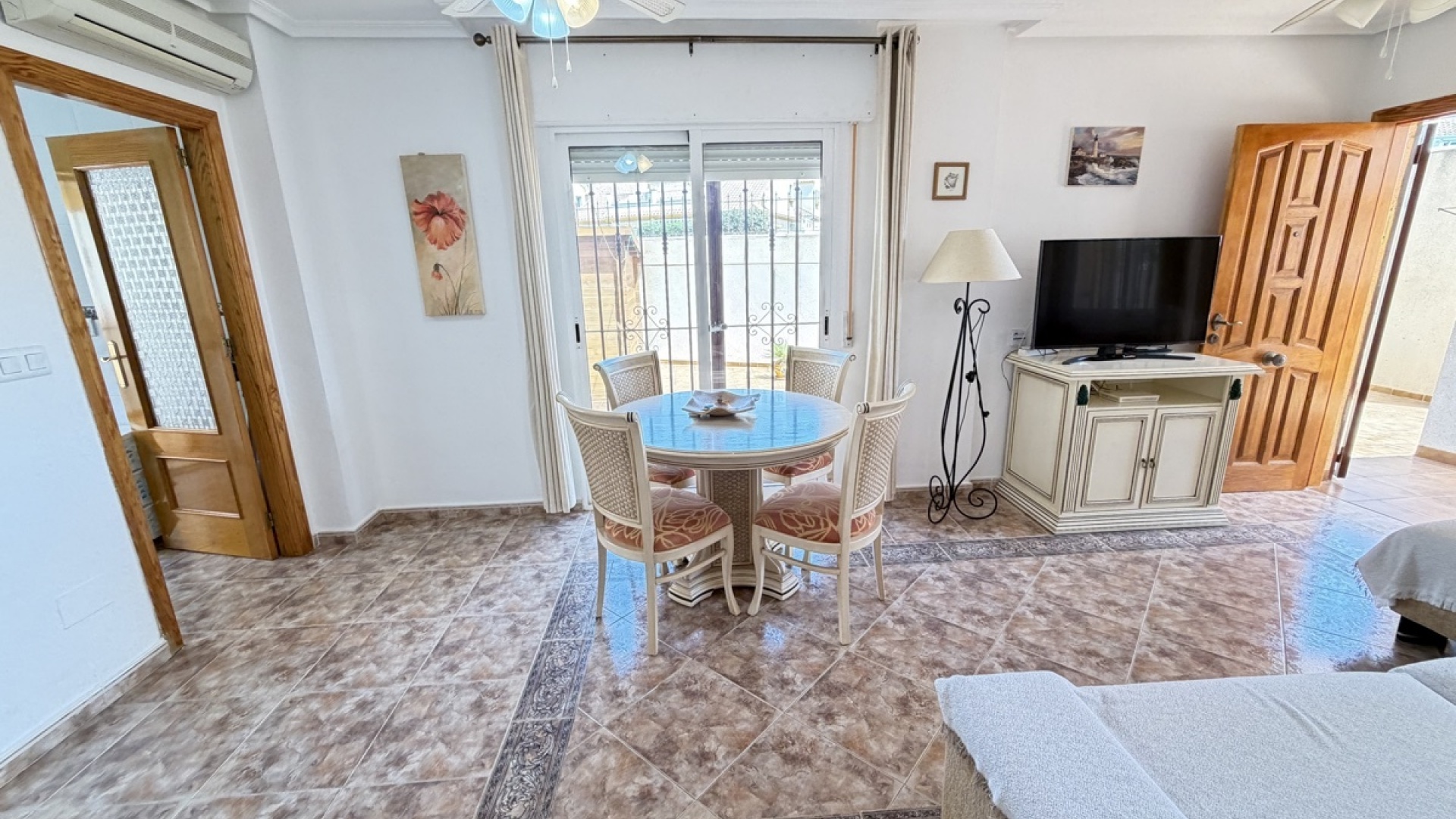 Resale - Apartment - La Zenia - amapolas