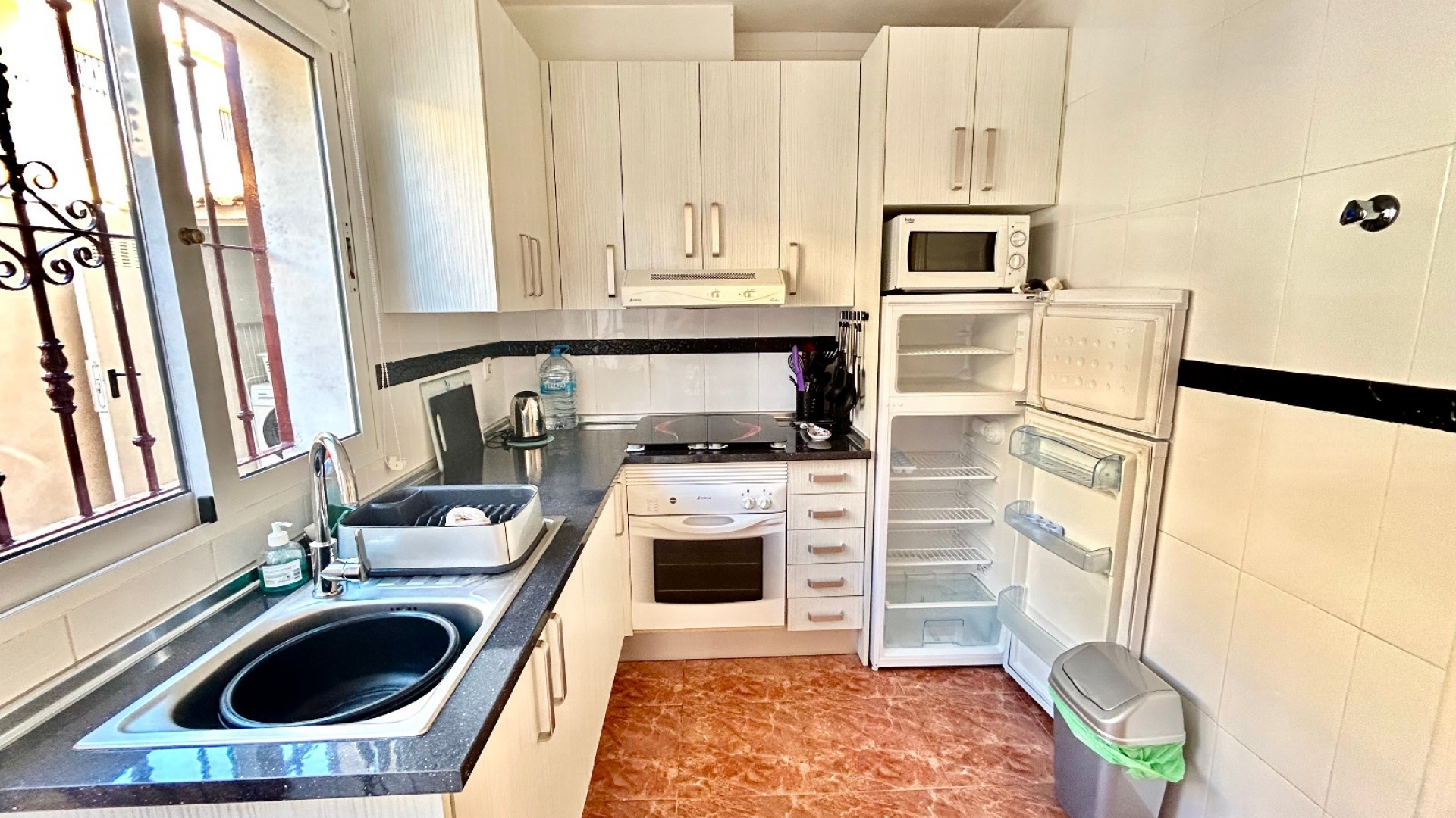 Resale - Apartment - La Zenia - amapolas