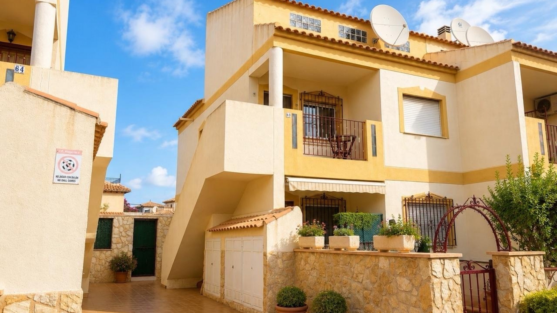 Resale - Apartment - La Zenia - amapolas