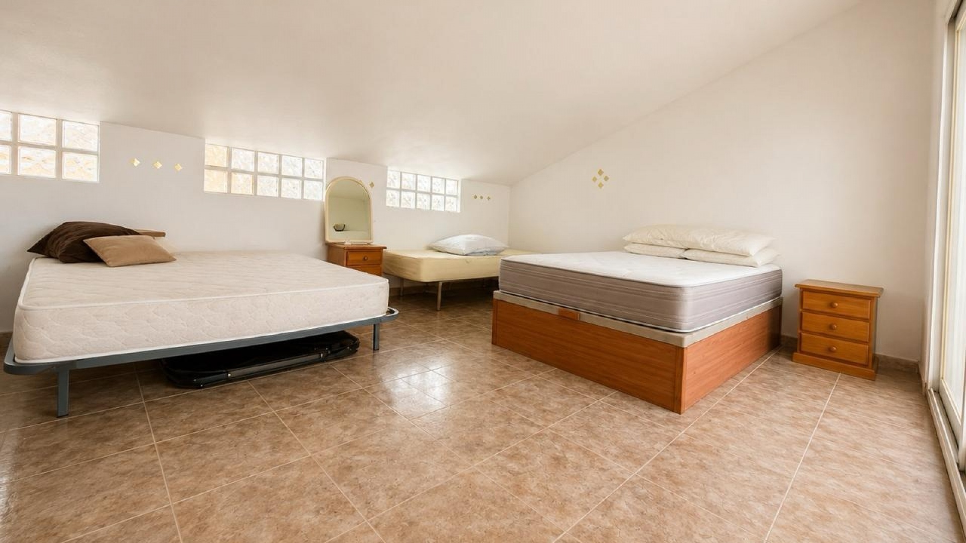 Resale - Apartment - La Zenia - amapolas