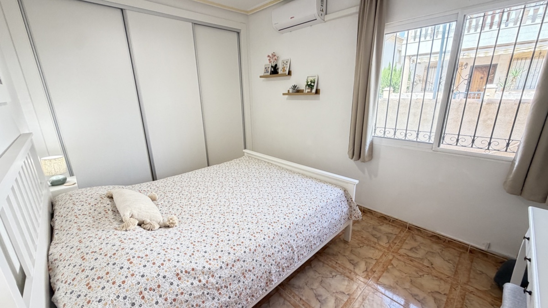 Resale - Apartment - La Zenia - Res. Zenia Sol