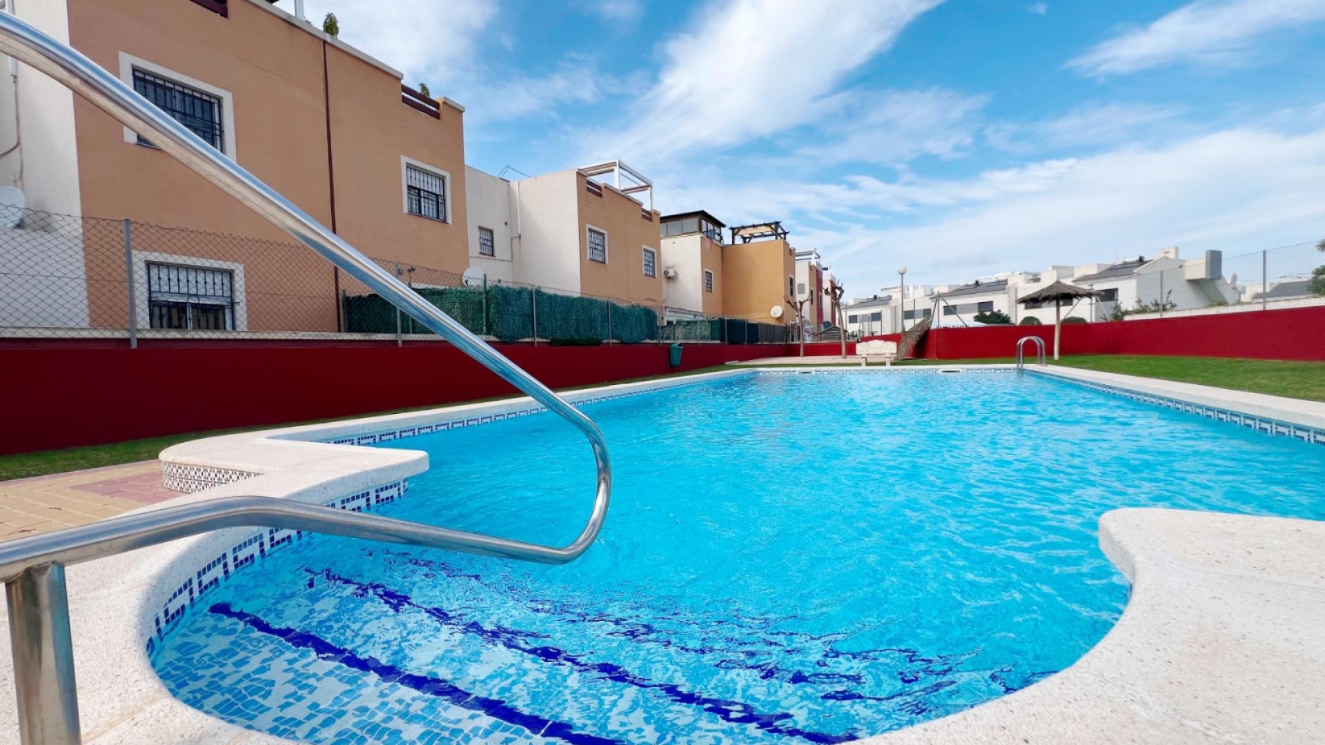 Resale - Apartment - Los Altos - dream hills