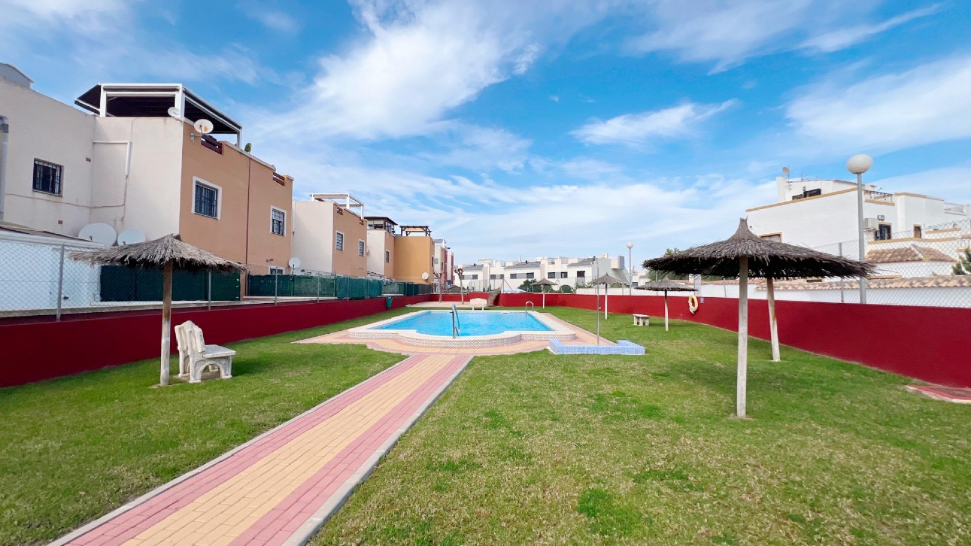 Resale - Apartment - Los Altos - dream hills