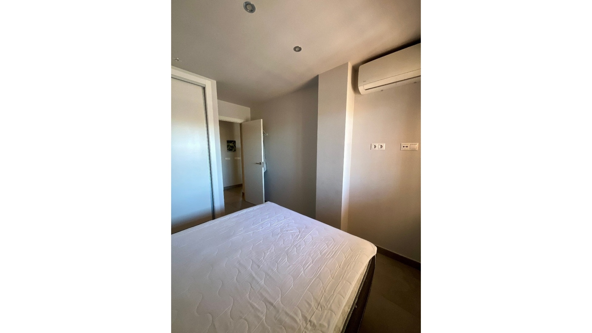 Resale - Apartment - Los Altos - dream hills