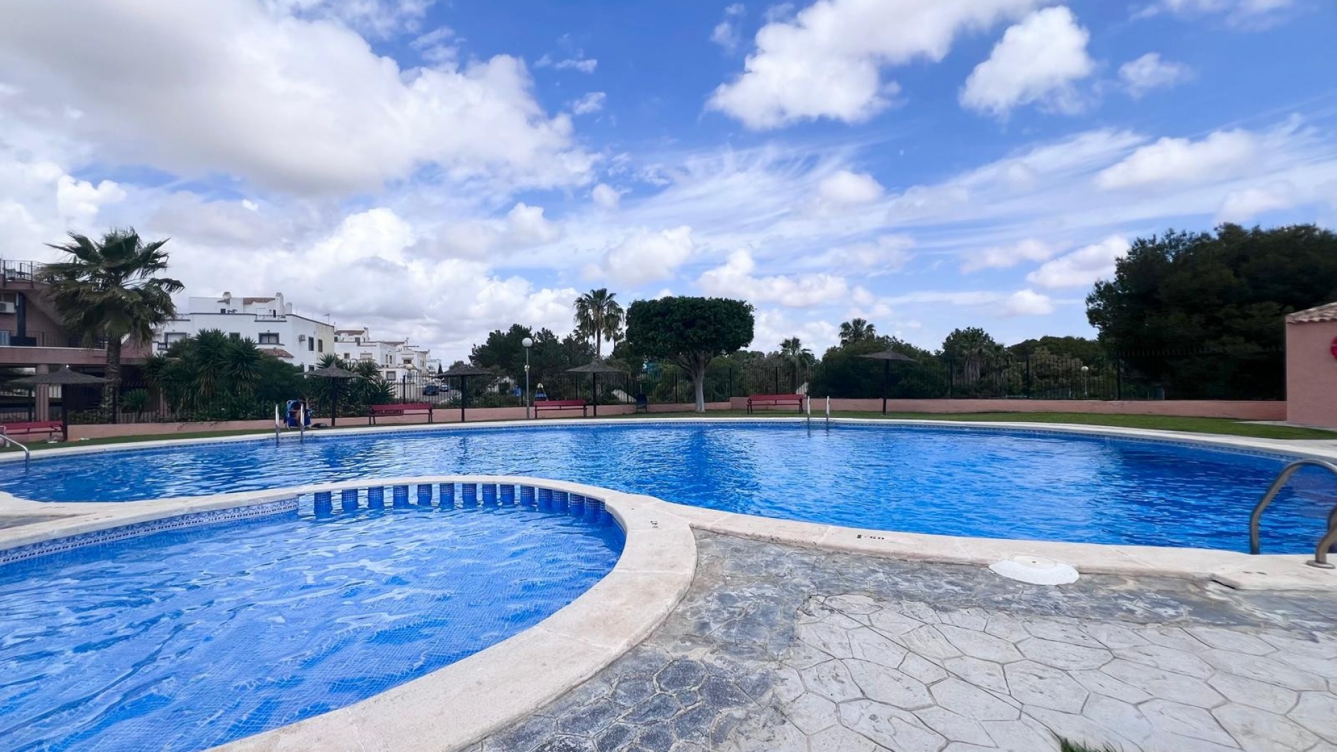 Resale - Apartment - Los Altos - dream hills