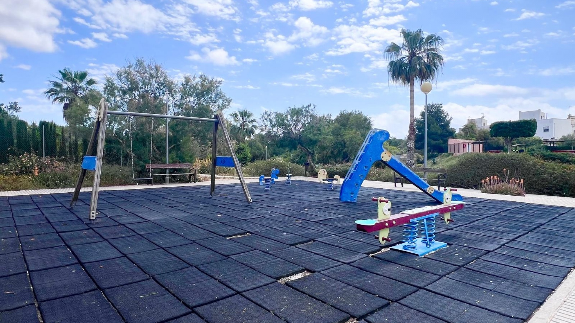 Resale - Apartment - Los Altos - dream hills