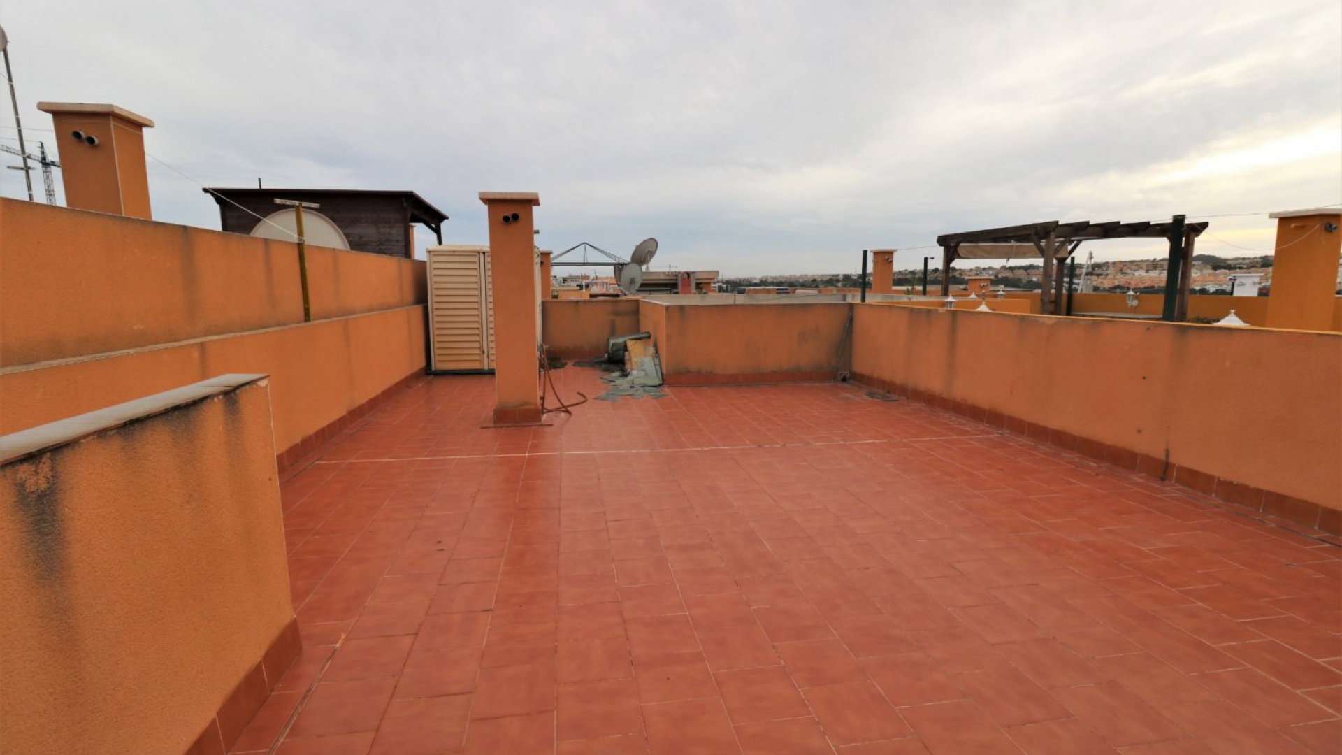 Resale - Apartment - Los Altos - dream hills