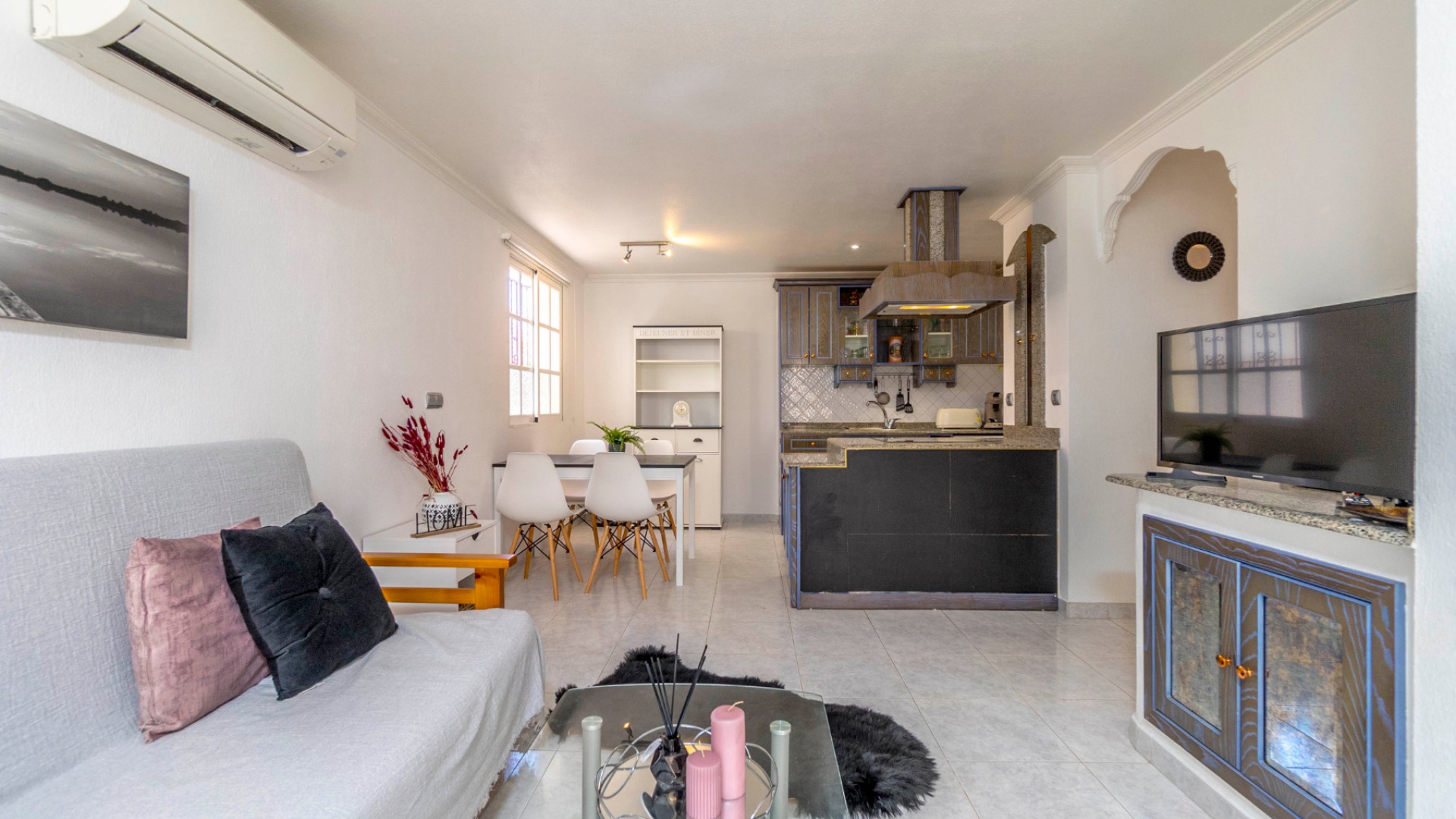 Resale - Apartment - Los Altos - Miraflores