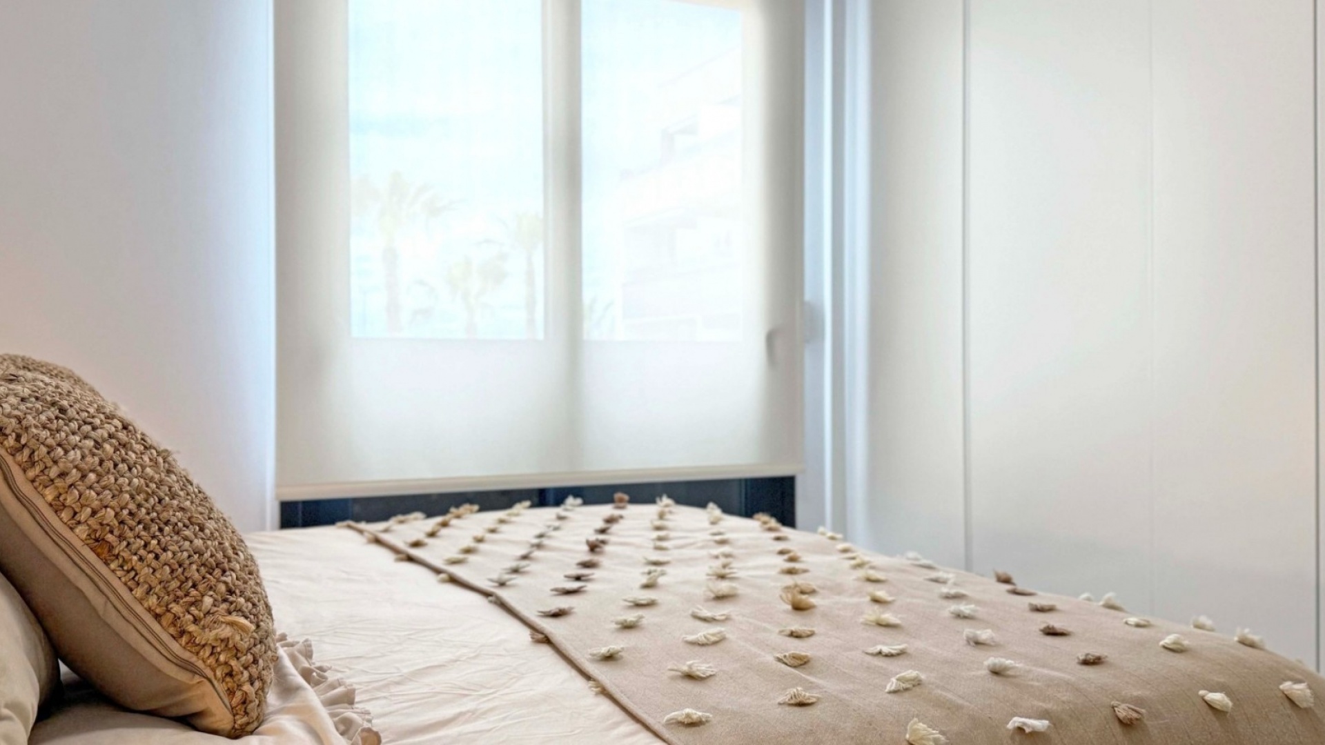 Resale - Apartment - Los Altos - Res. El Amanecer