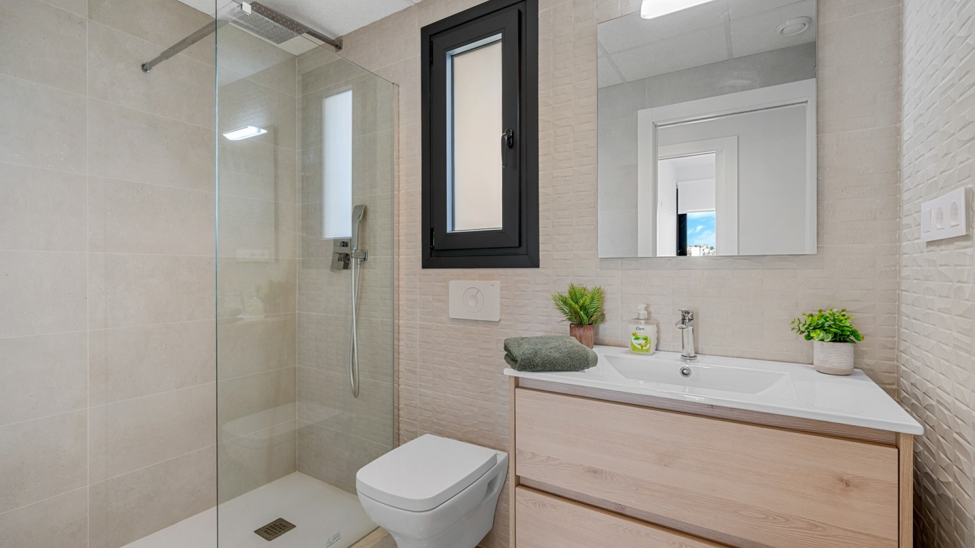 Resale - Apartment - Los Altos - Res. El Amanecer