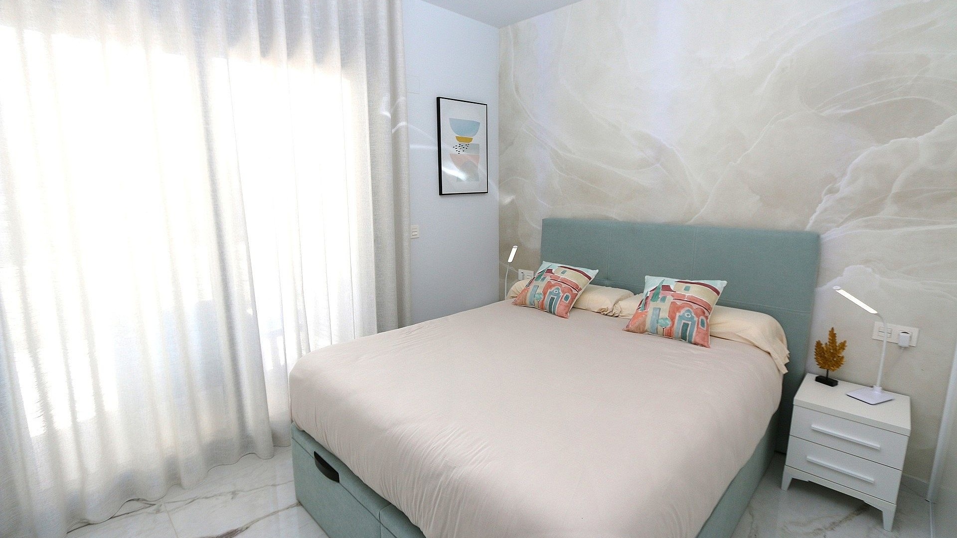 Resale - Apartment - Los Altos - Res. El Amanecer