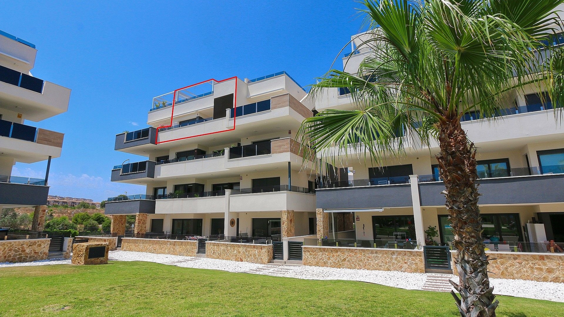 Resale - Apartment - Los Altos - Res. El Amanecer