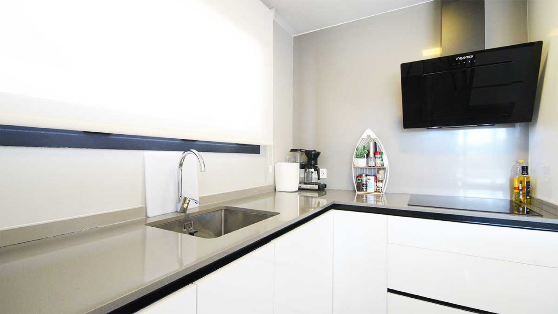 Resale - Apartment - Los Altos - Res. El Amanecer