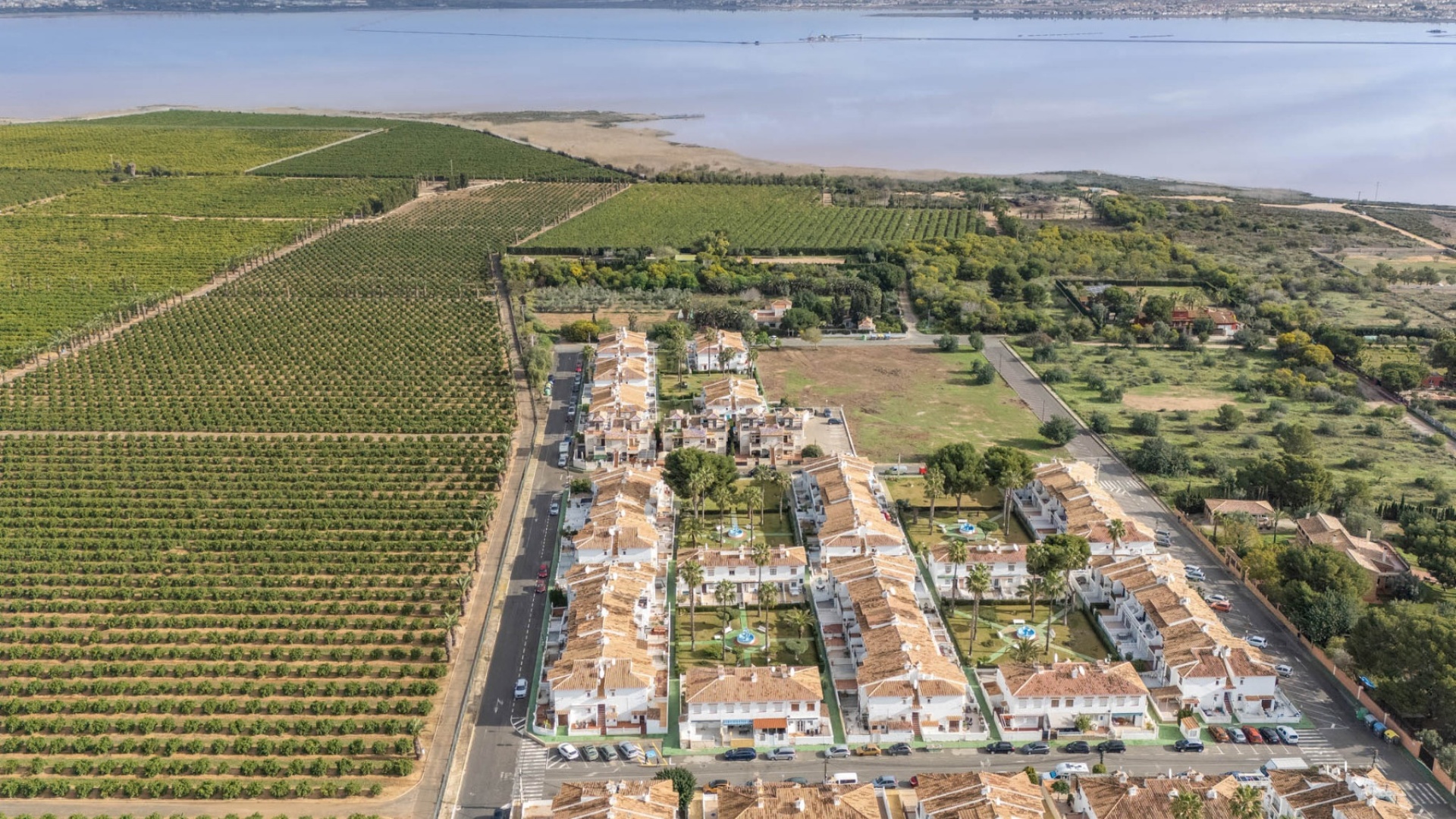 Resale - Apartment - Los Balcones - lago jardin