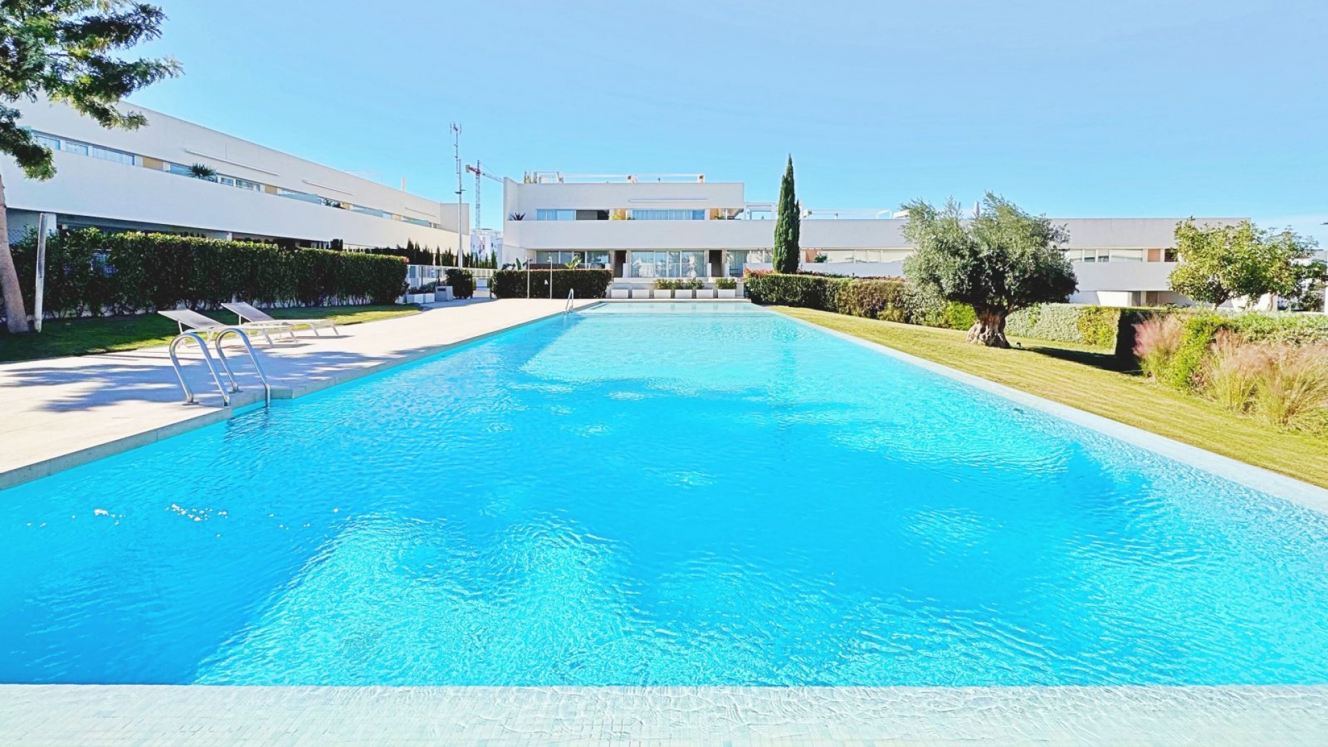 Resale - Apartment - Los Balcones - Mirasal