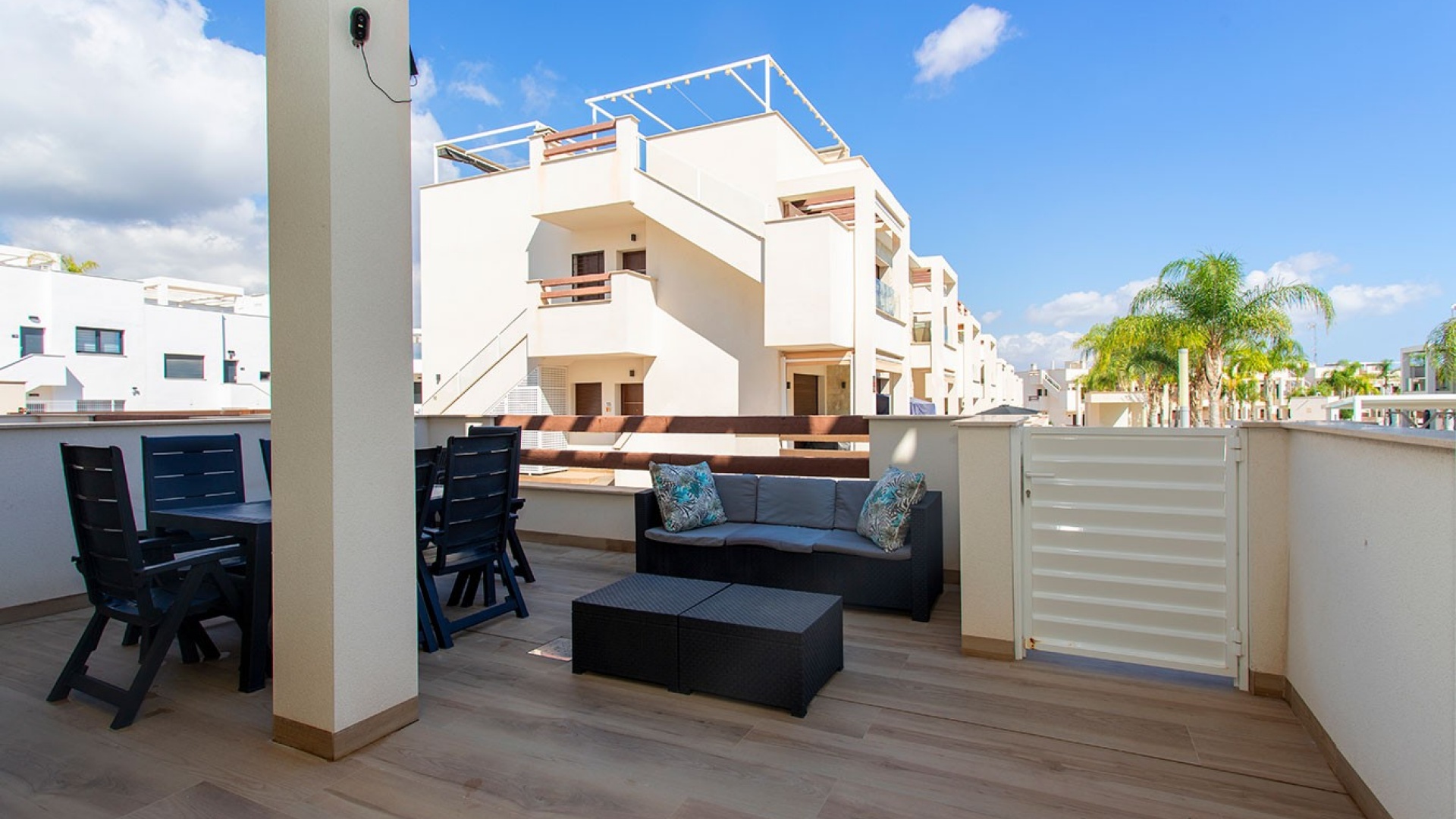 Resale - Apartment - Los Balcones