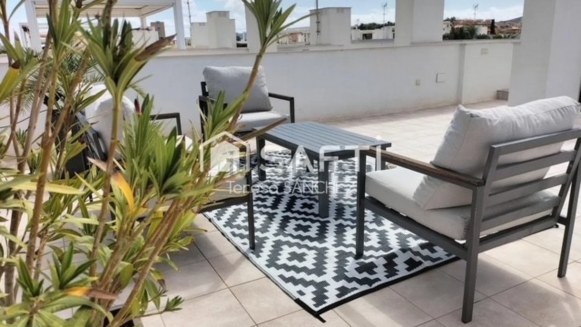 Resale - Apartment - Mar de Cristal