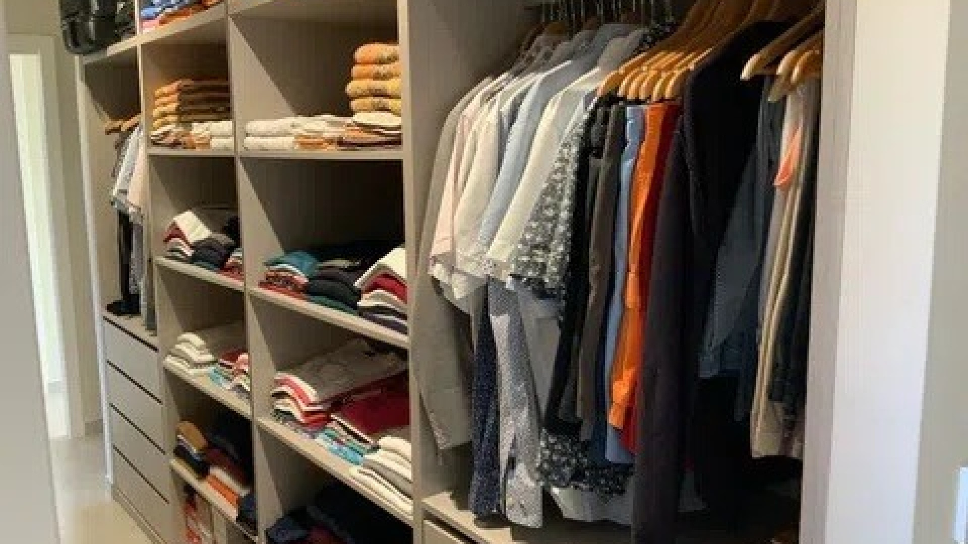 Resale - Apartment - Mar de Cristal