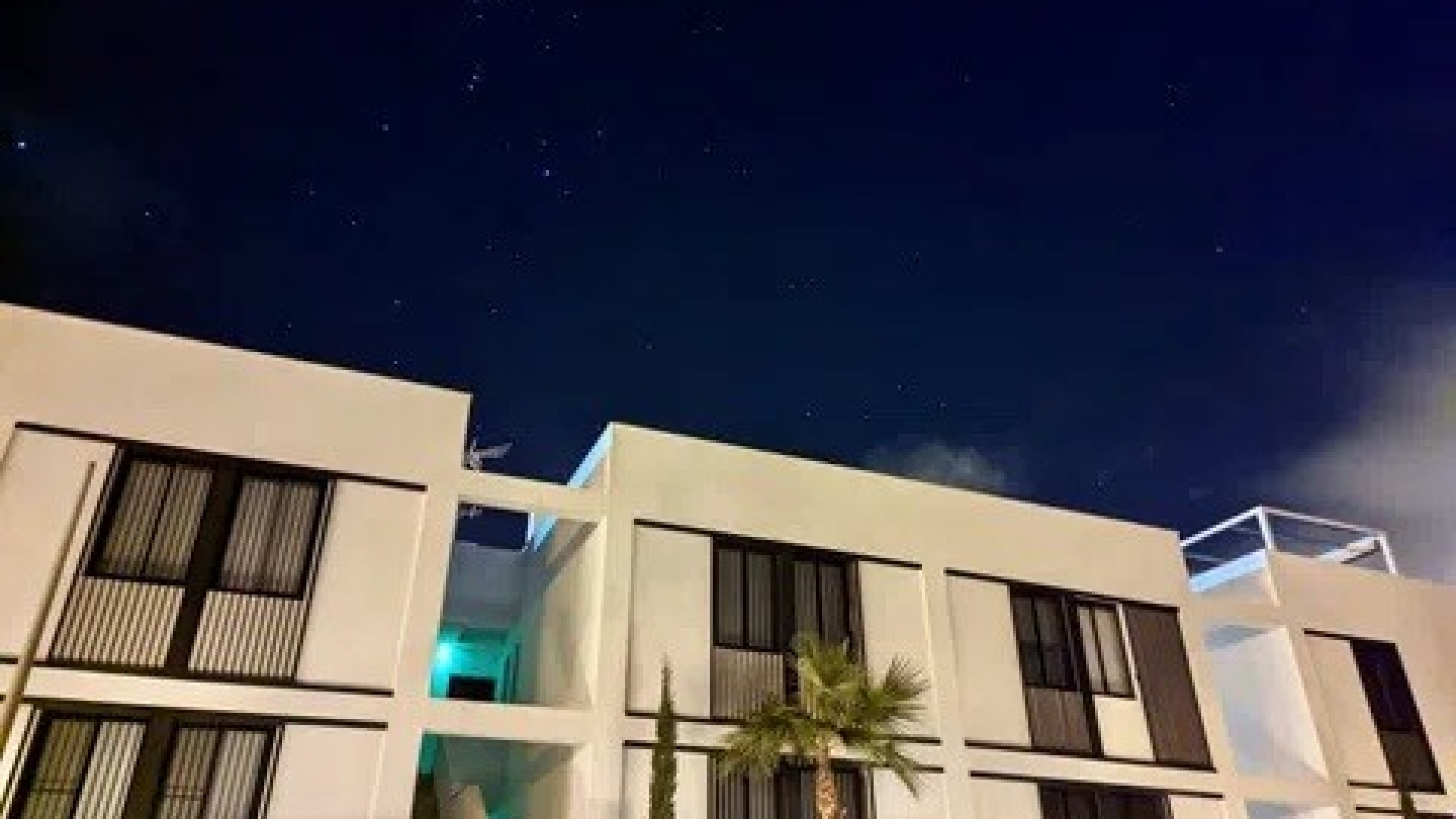 Resale - Apartment - Mar de Cristal