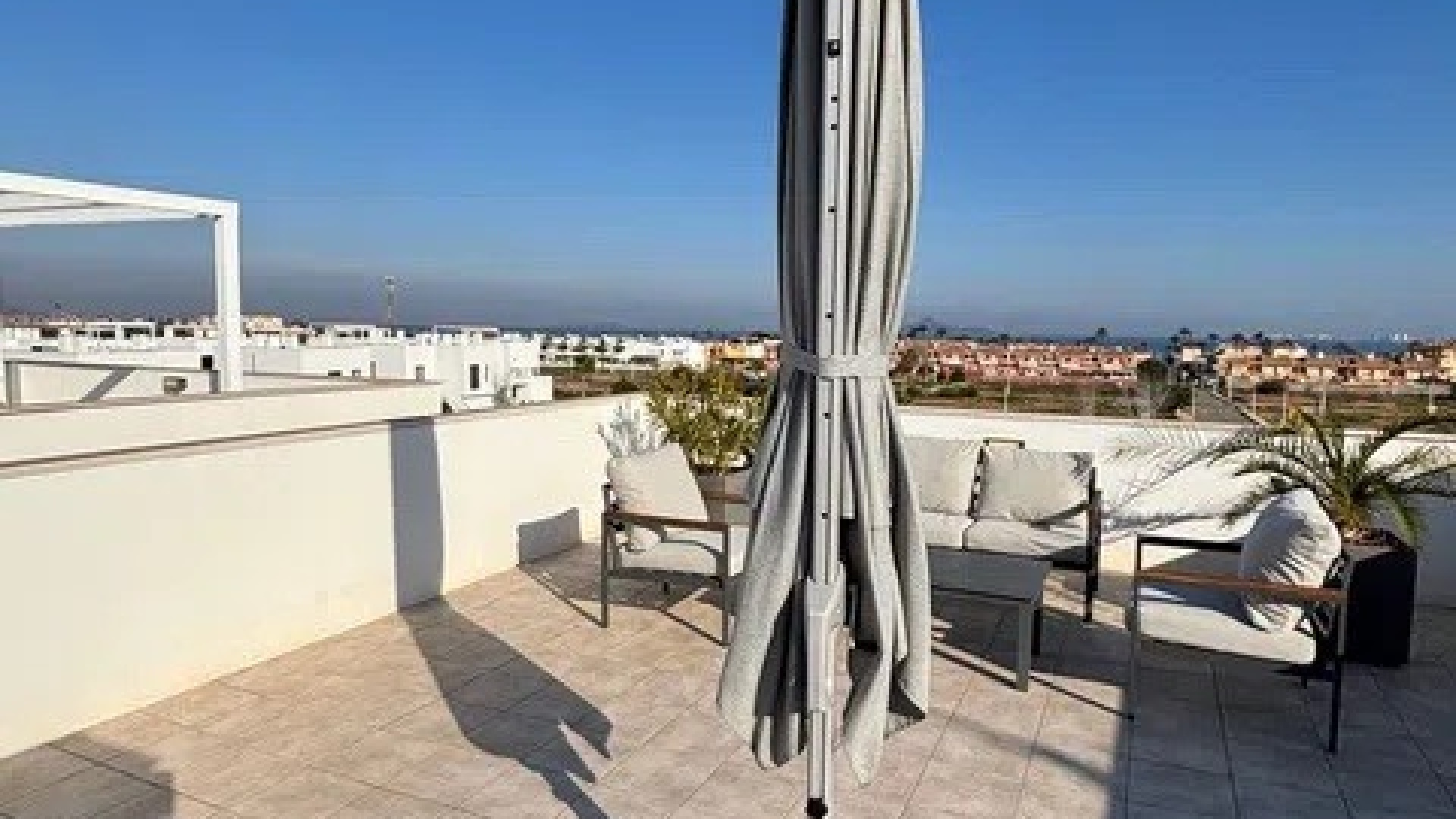 Resale - Apartment - Mar de Cristal