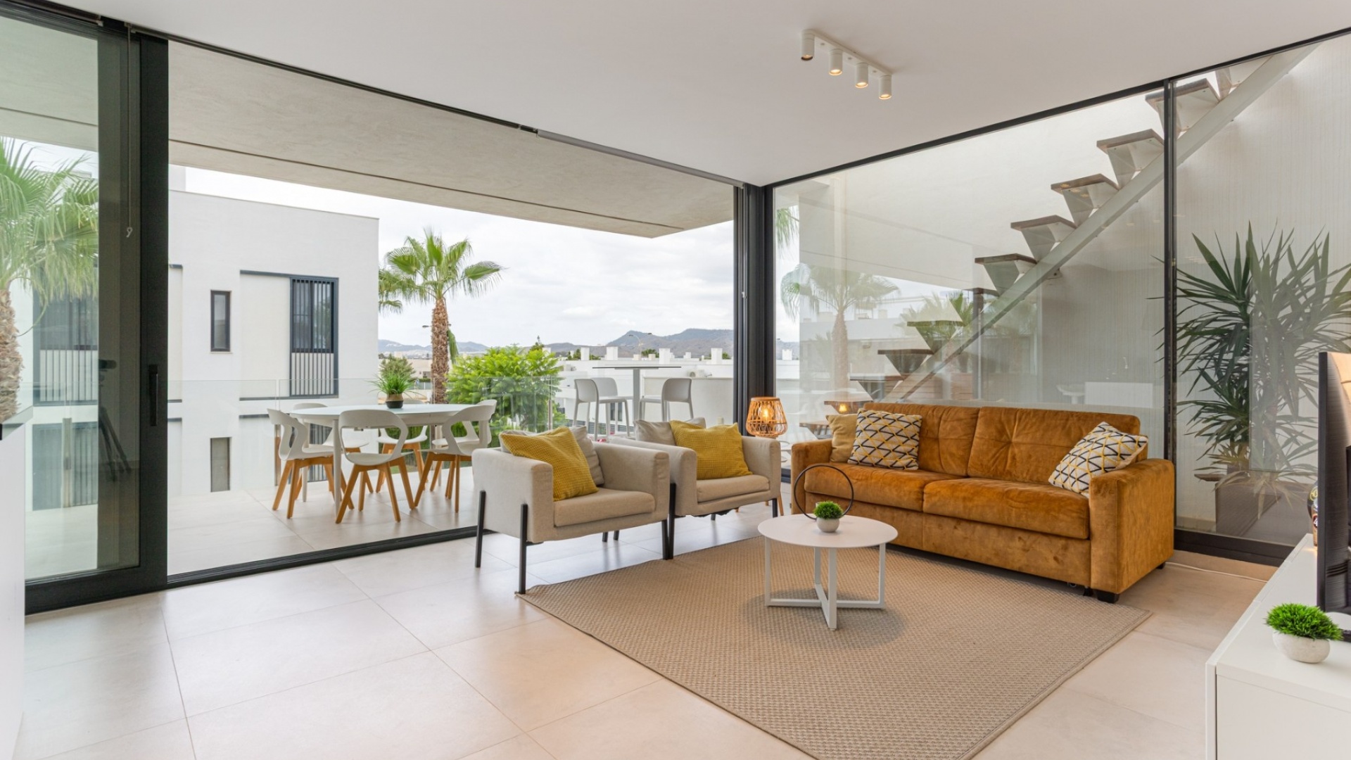 Resale - Apartment - Mar de Cristal