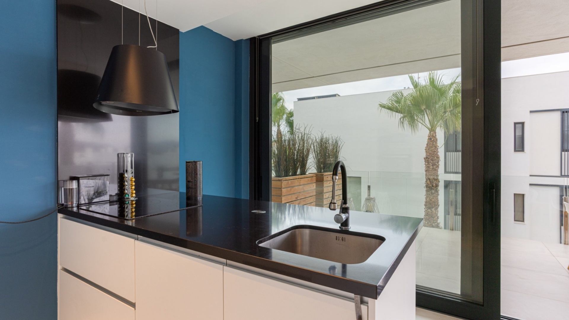 Resale - Apartment - Mar de Cristal