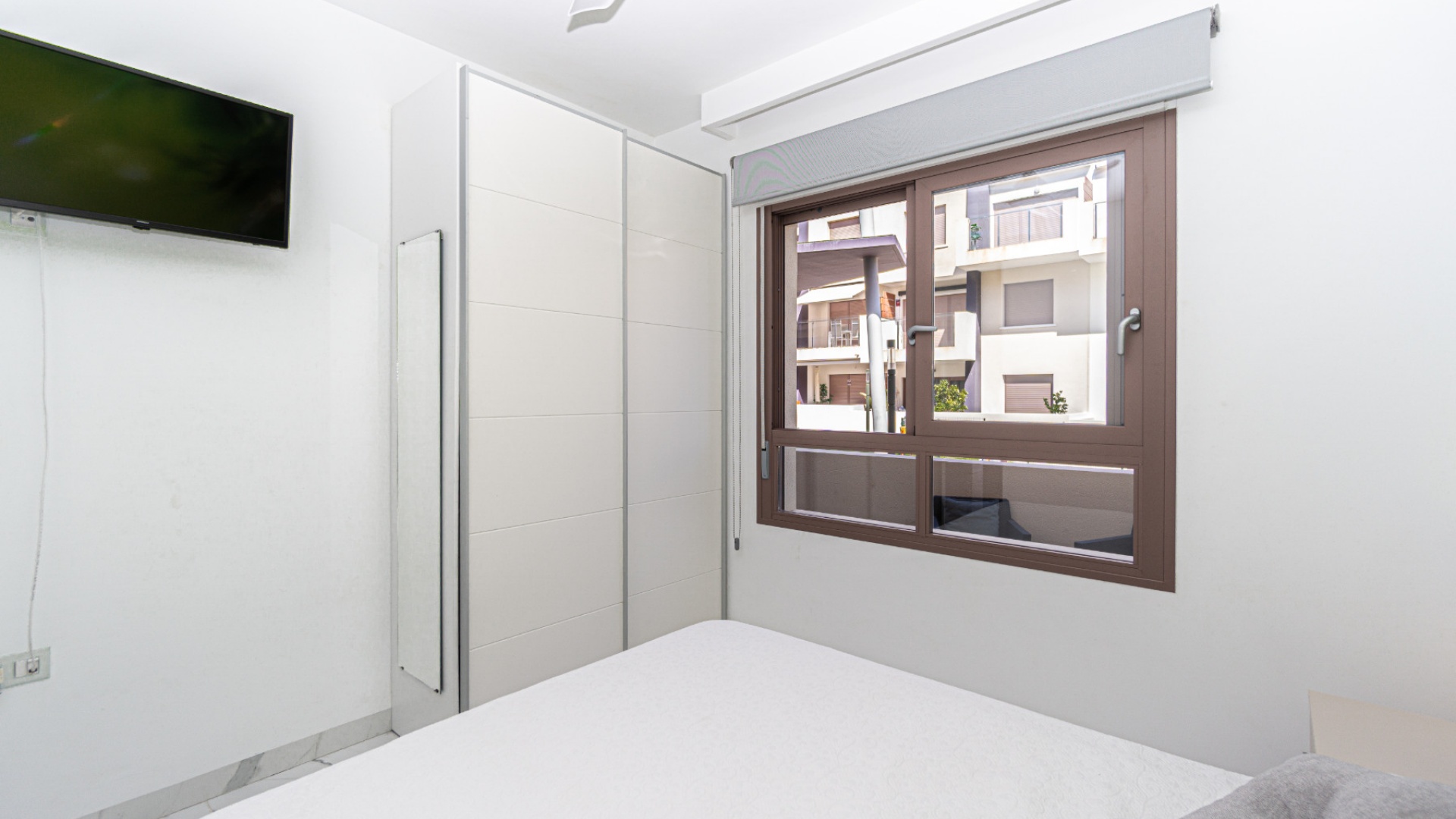 Resale - Apartment - Mil Palmeras - Beachside Mil Palmeras