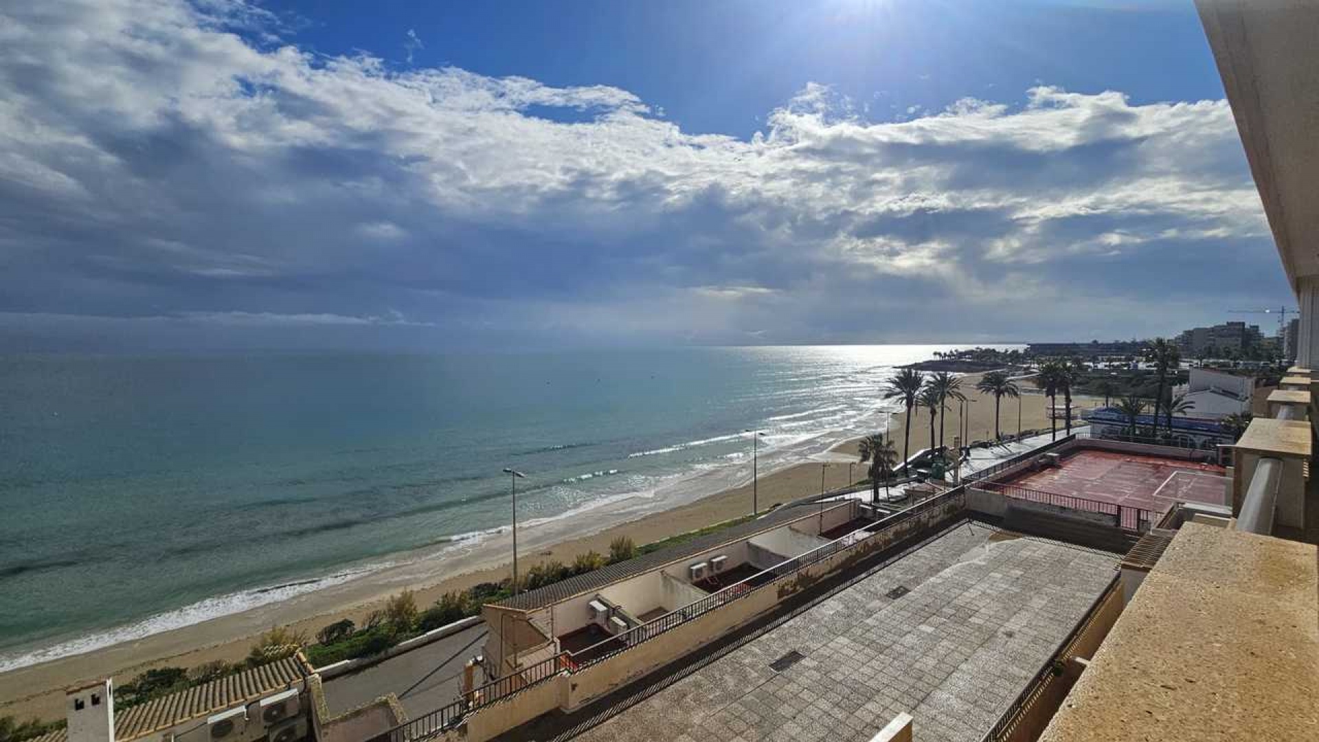 Resale - Apartment - Mil Palmeras - Beachside Mil Palmeras