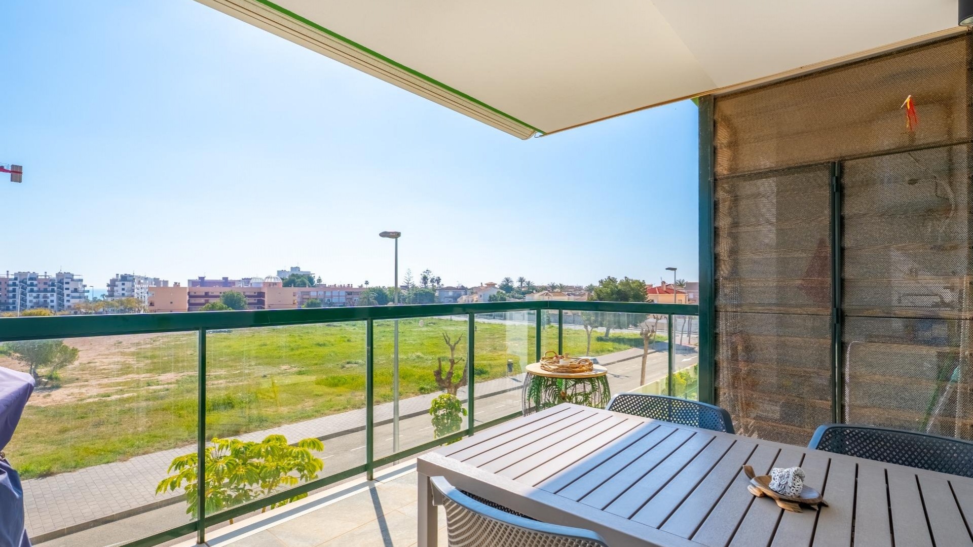 Resale - Apartment - Mil Palmeras - Beachside Mil Palmeras