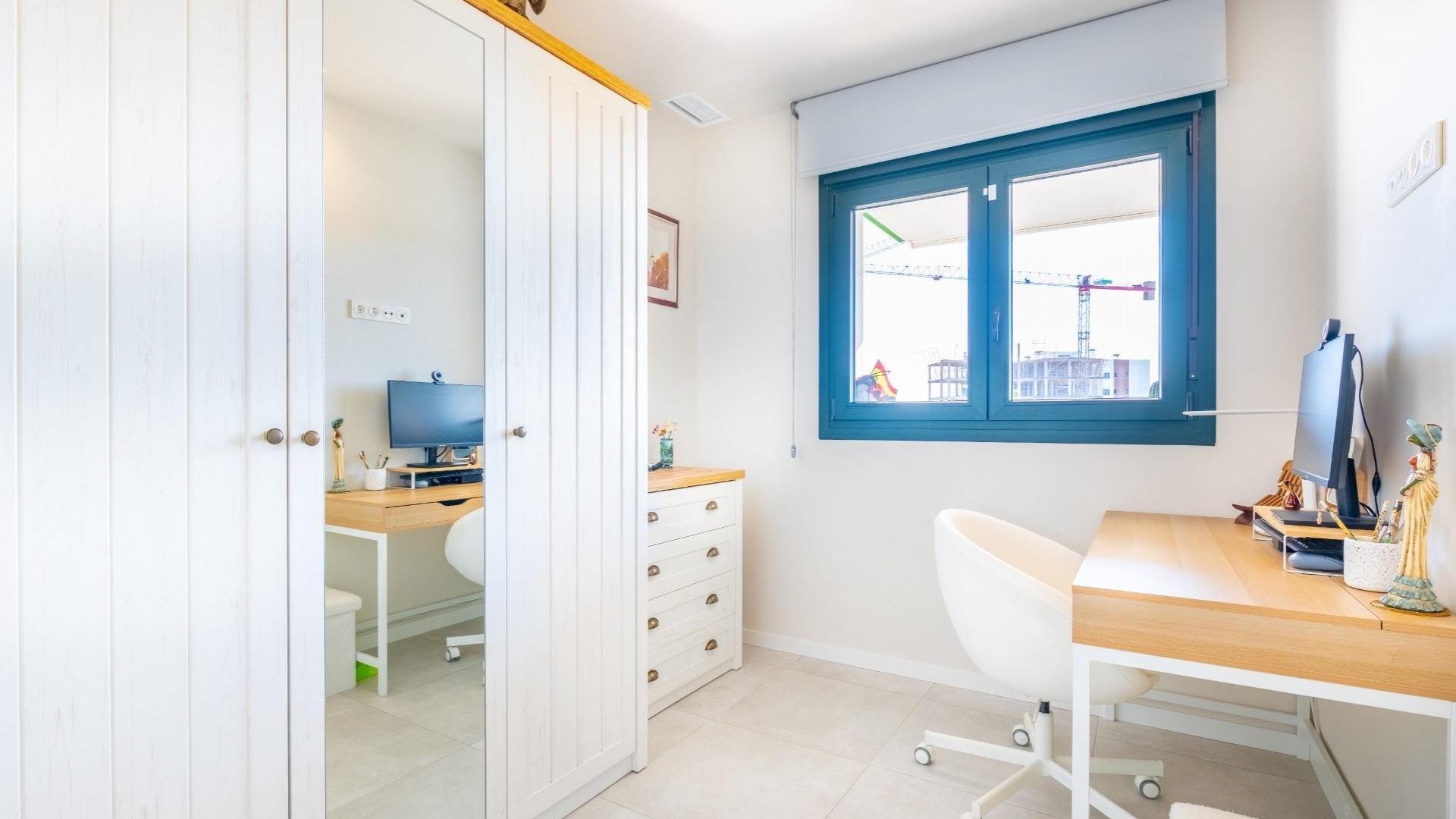 Resale - Apartment - Mil Palmeras - Beachside Mil Palmeras