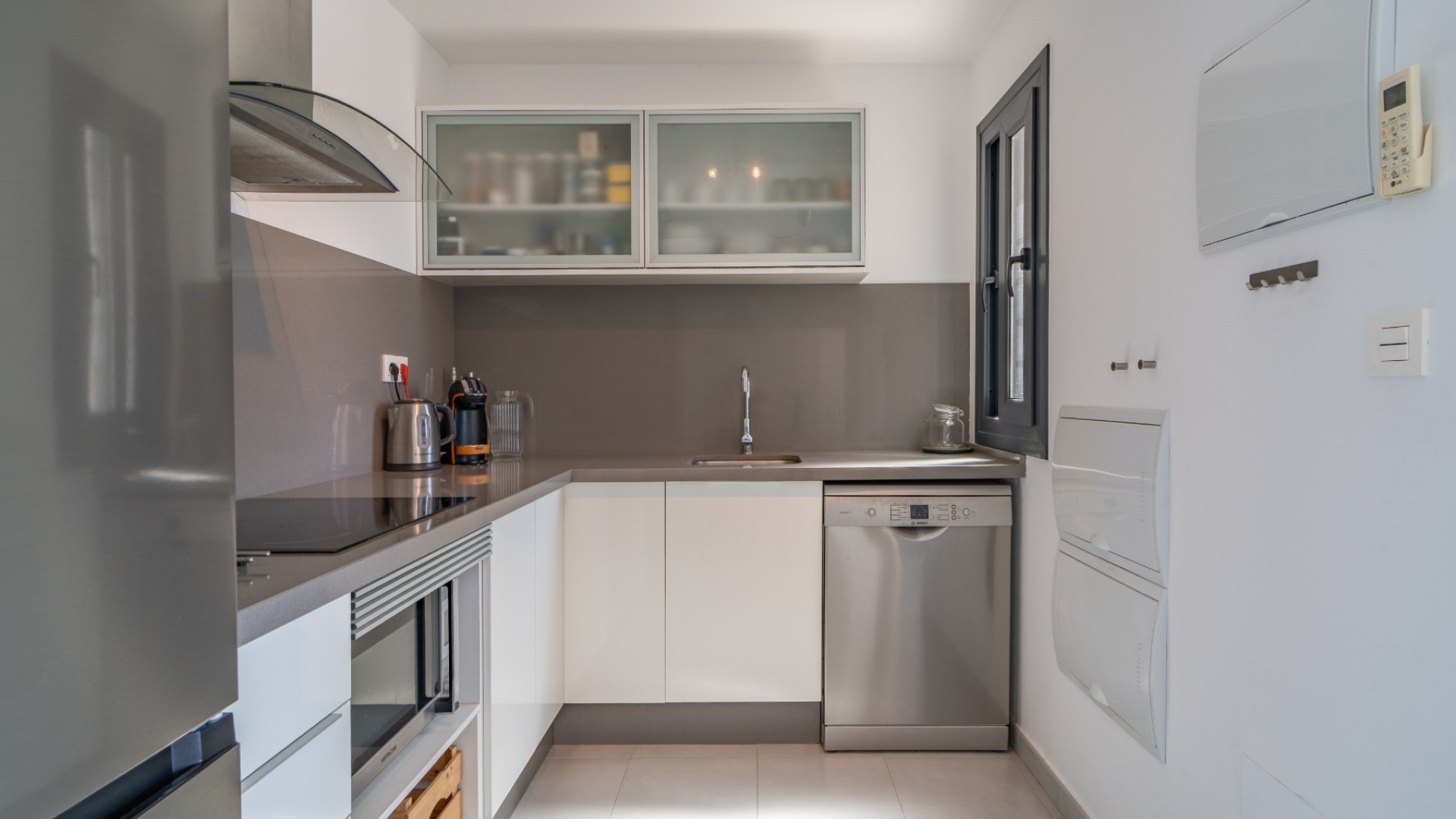 Resale - Apartment - Mil Palmeras - Beachside Mil Palmeras
