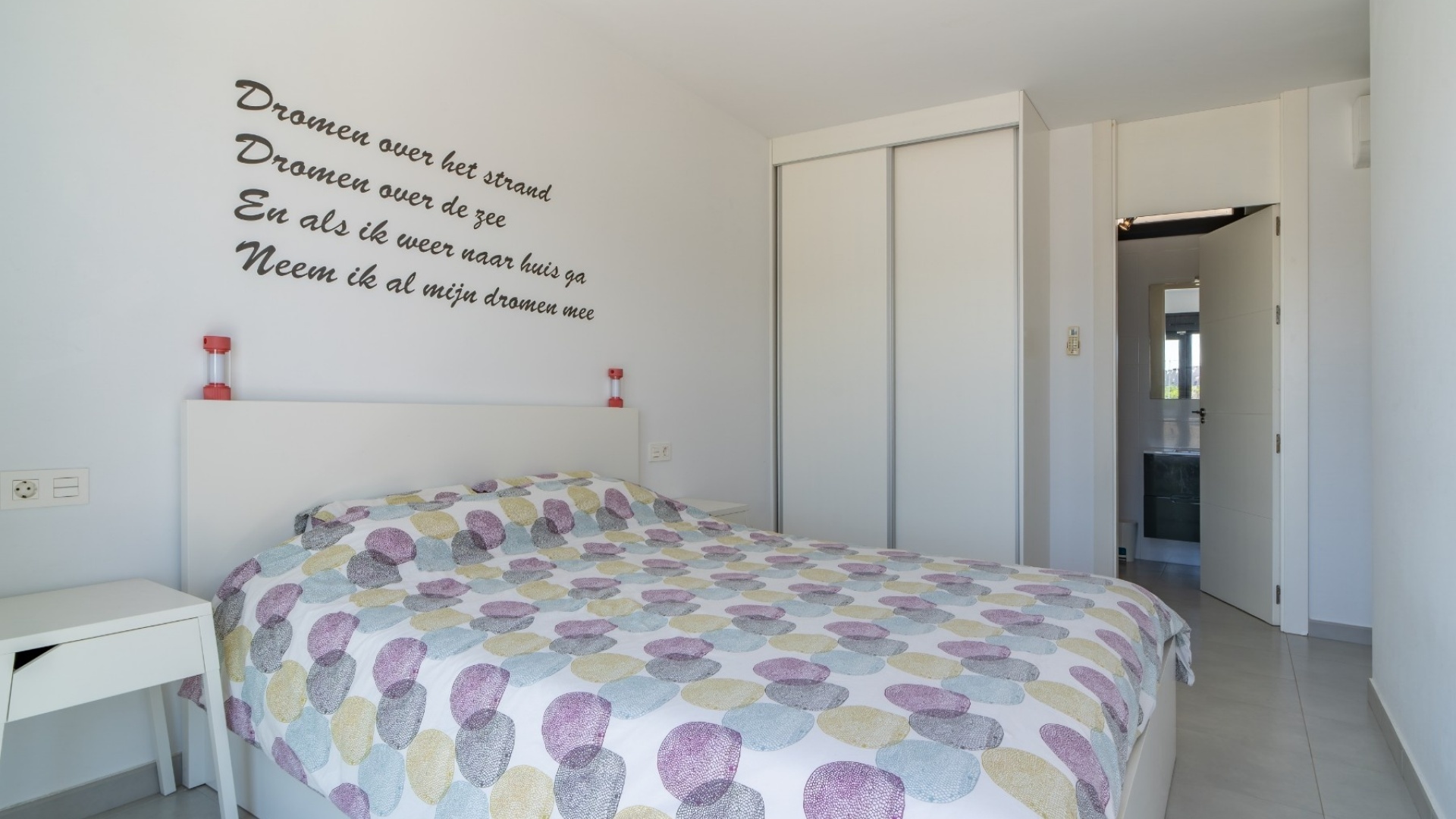 Resale - Apartment - Mil Palmeras - Beachside Mil Palmeras