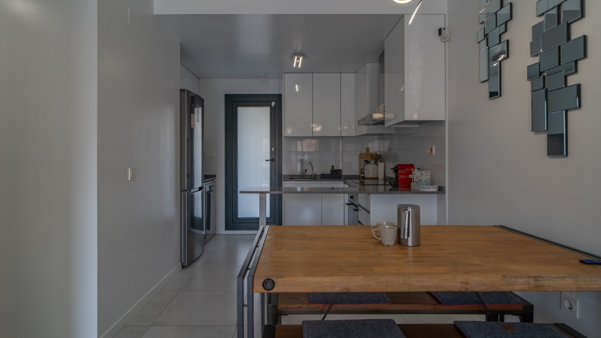 Resale - Apartment - Mil Palmeras - Beachside Mil Palmeras