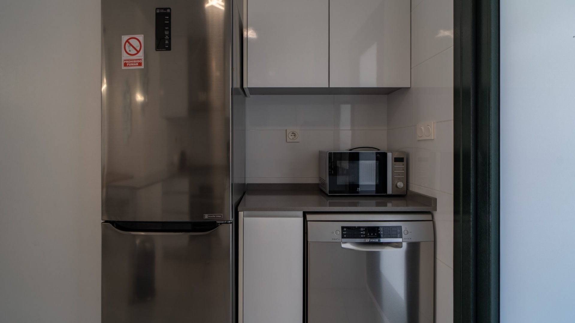 Resale - Apartment - Mil Palmeras - Beachside Mil Palmeras