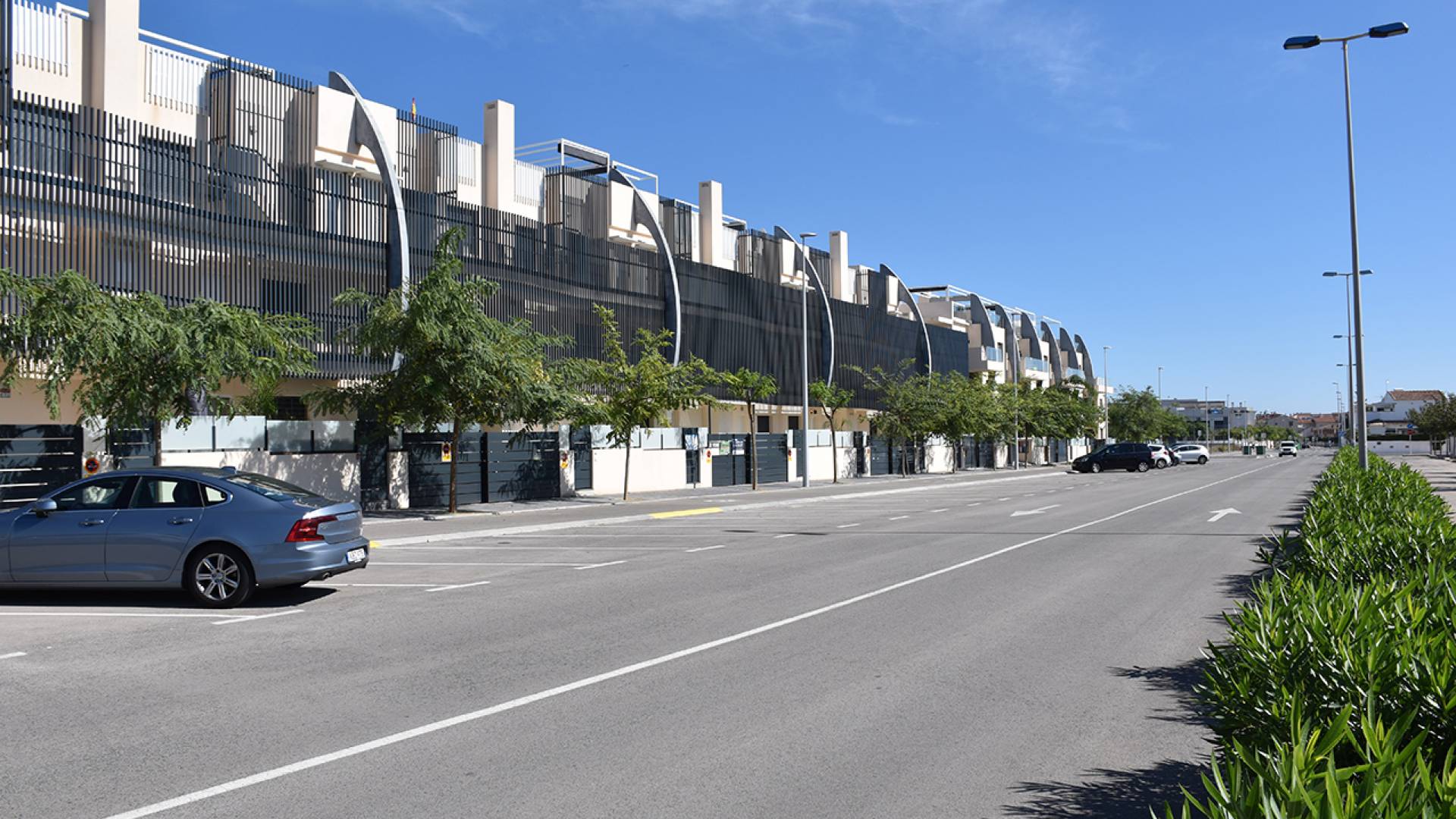 Resale - Apartment - Mil Palmeras - playa elisa bay