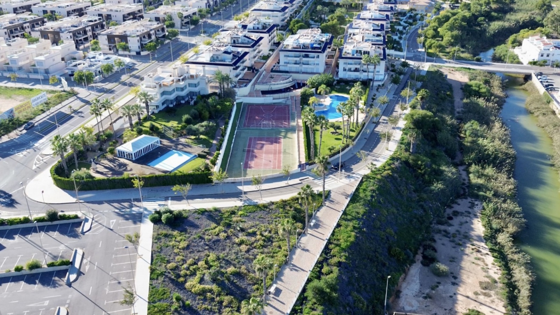 Resale - Apartment - Mil Palmeras - riomar