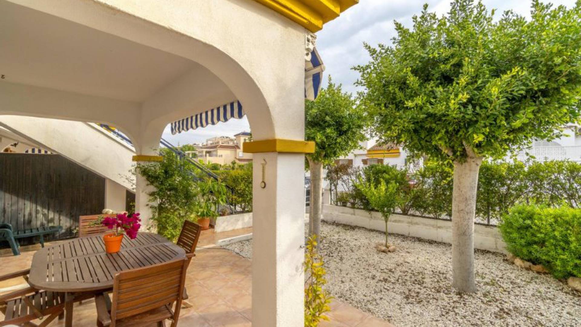 Resale - Apartment - Mil Palmeras - riomar