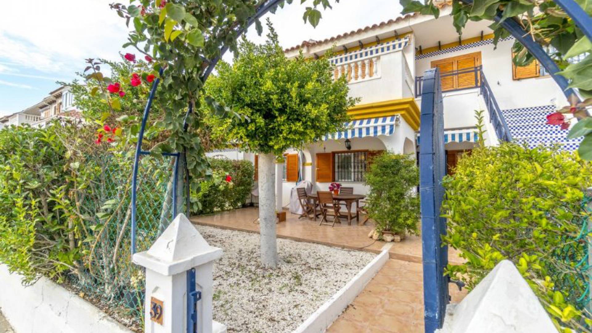 Resale - Apartment - Mil Palmeras - riomar